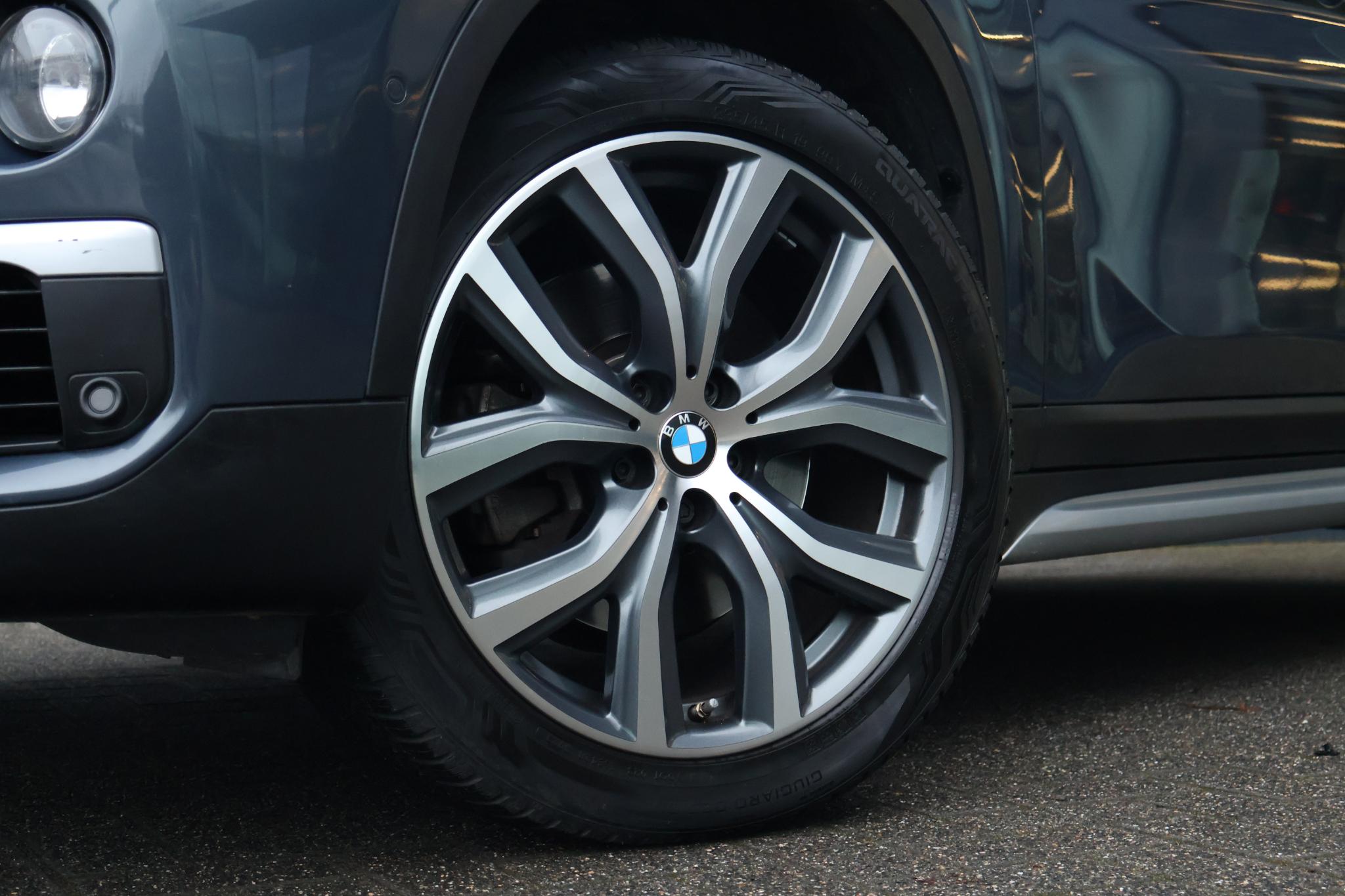 BMW X1 xDrive20i Executive - Bild 4