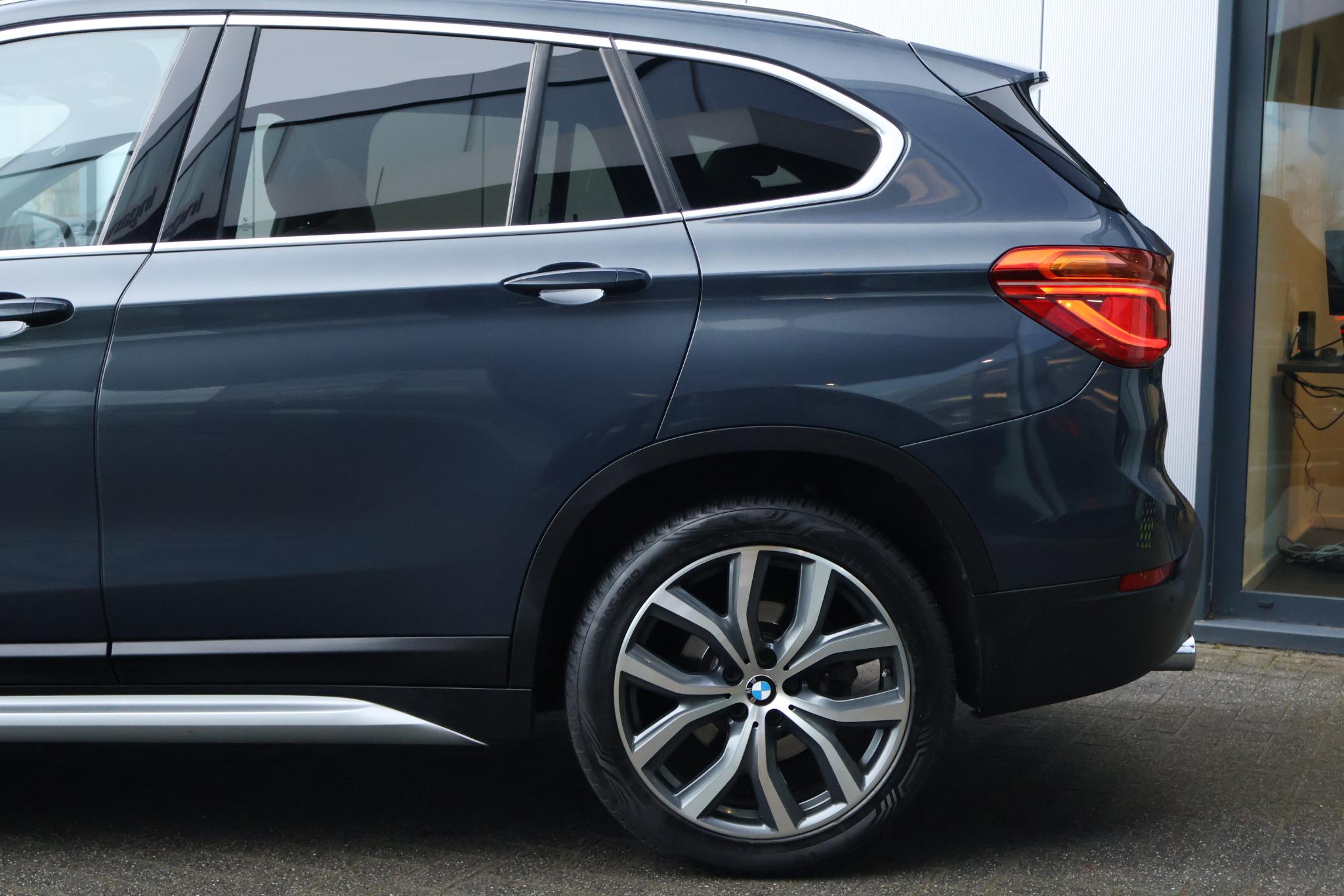 BMW X1 xDrive20i Executive - Bild 5
