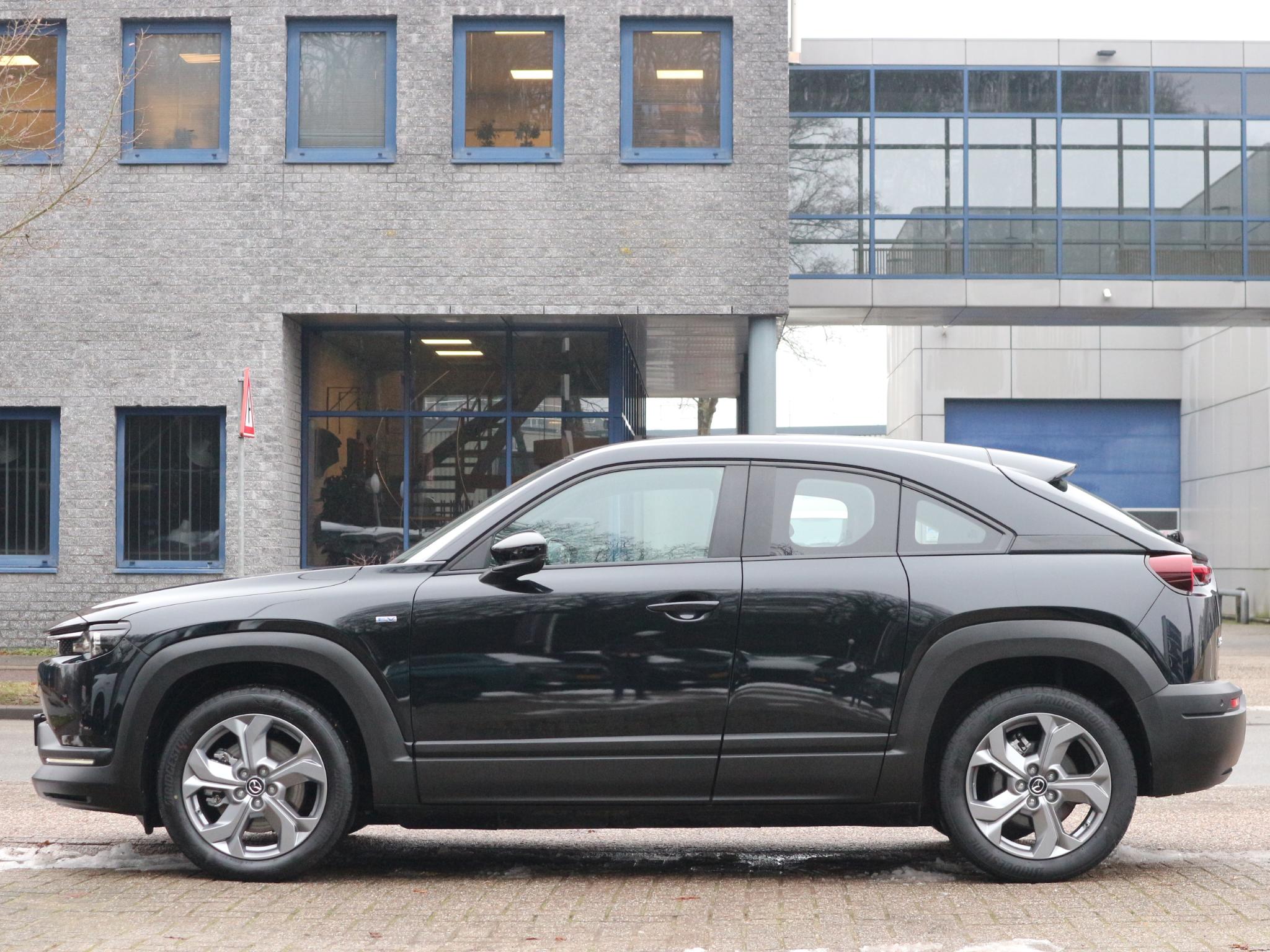 Mazda MX-30 e-SkyActiv EV 145 Exclusive-line 36 kWh - Afbeelding 2