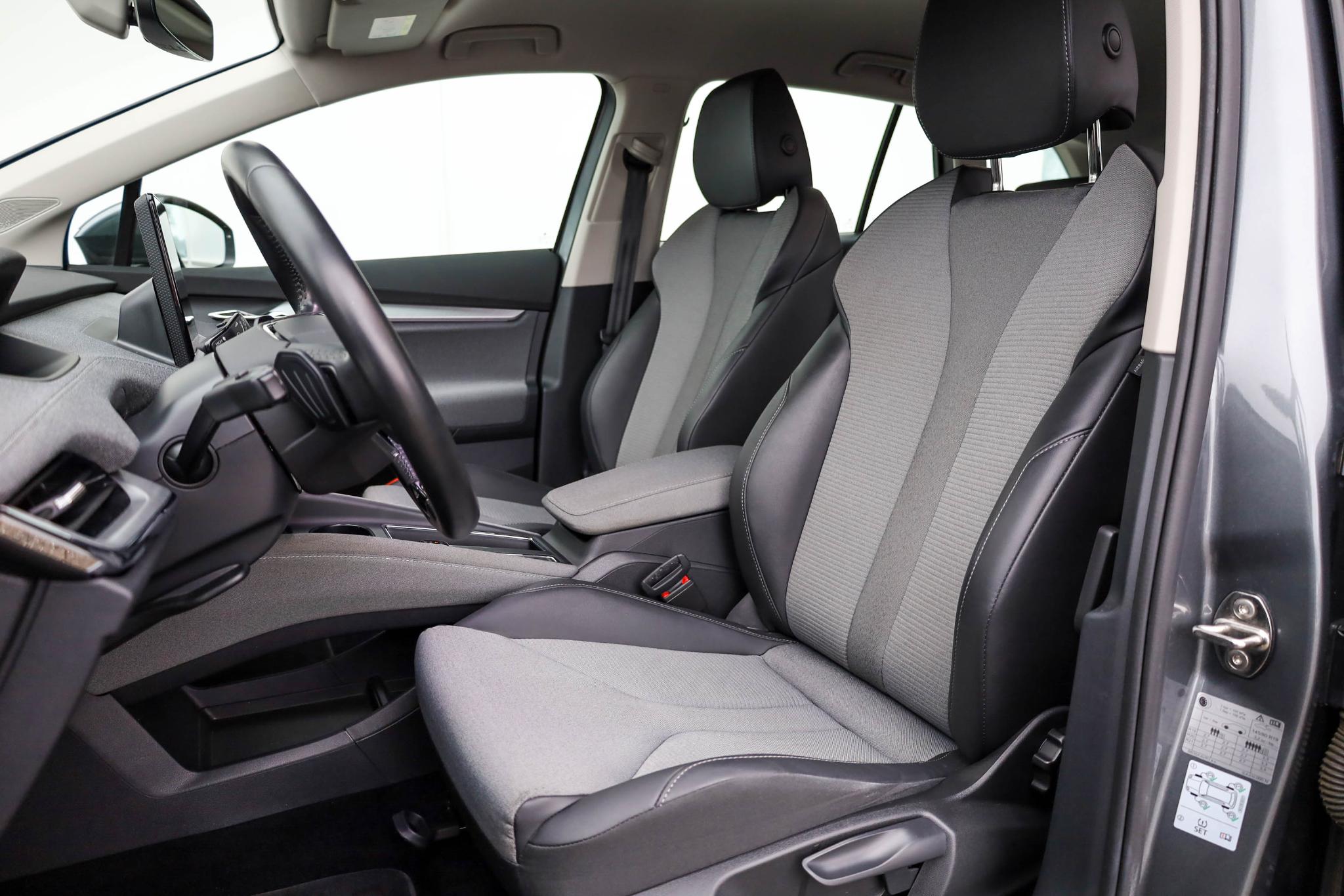 Skoda Enyaq 60 180pk - Afbeelding 4