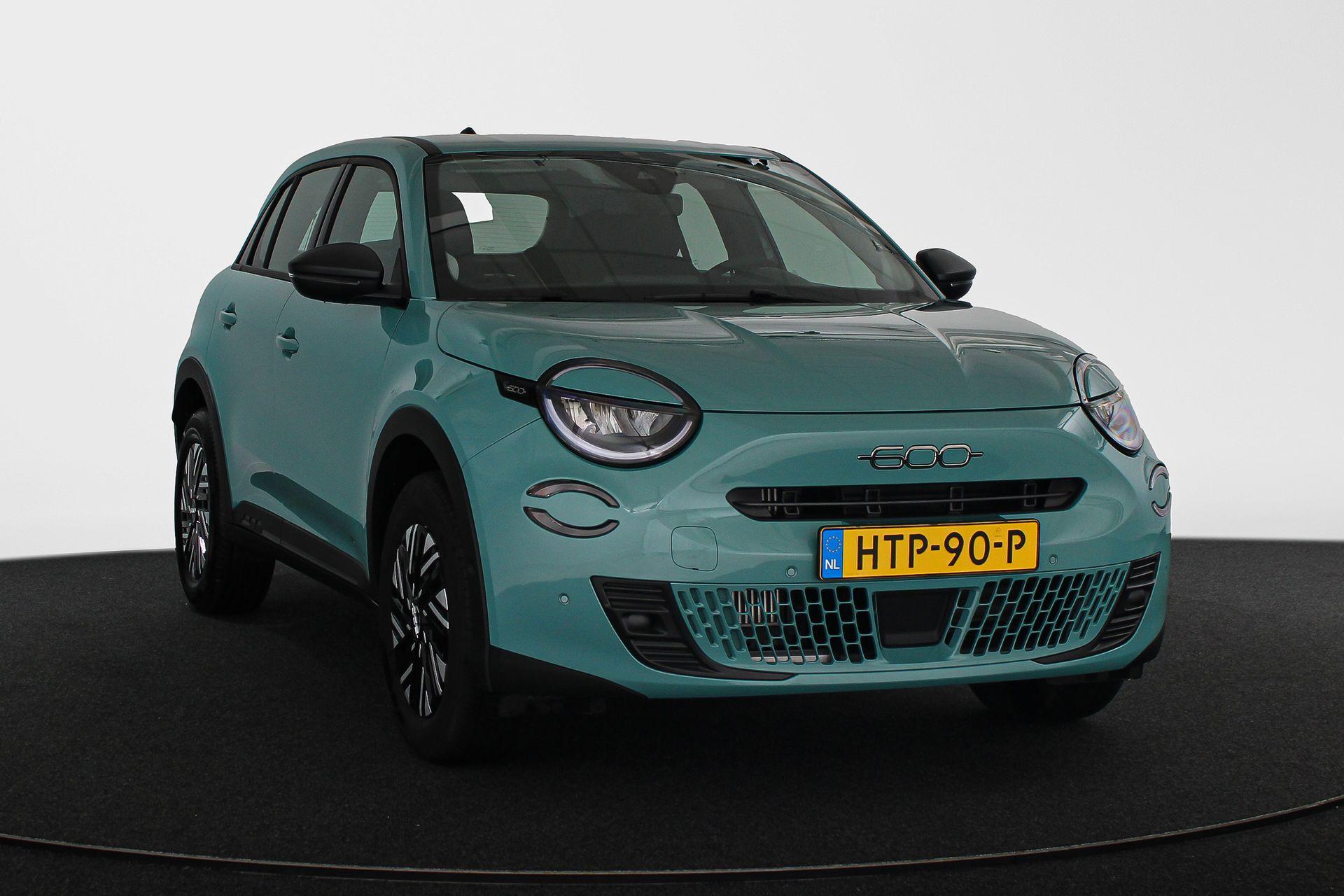 Fiat 600 1.2 Hybrid Urban - Afbeelding 2