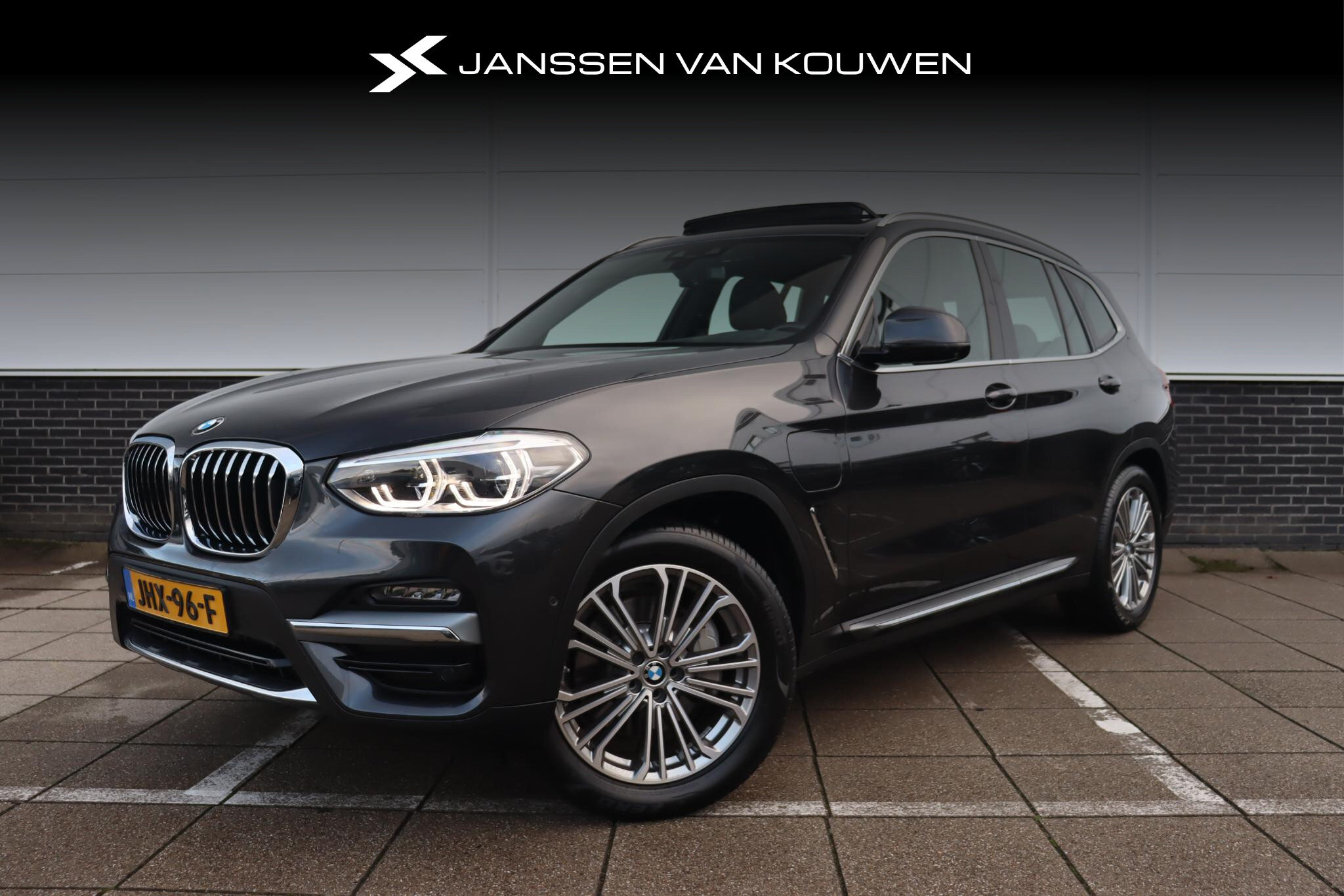 BMW X3 xDrive30e High Executive