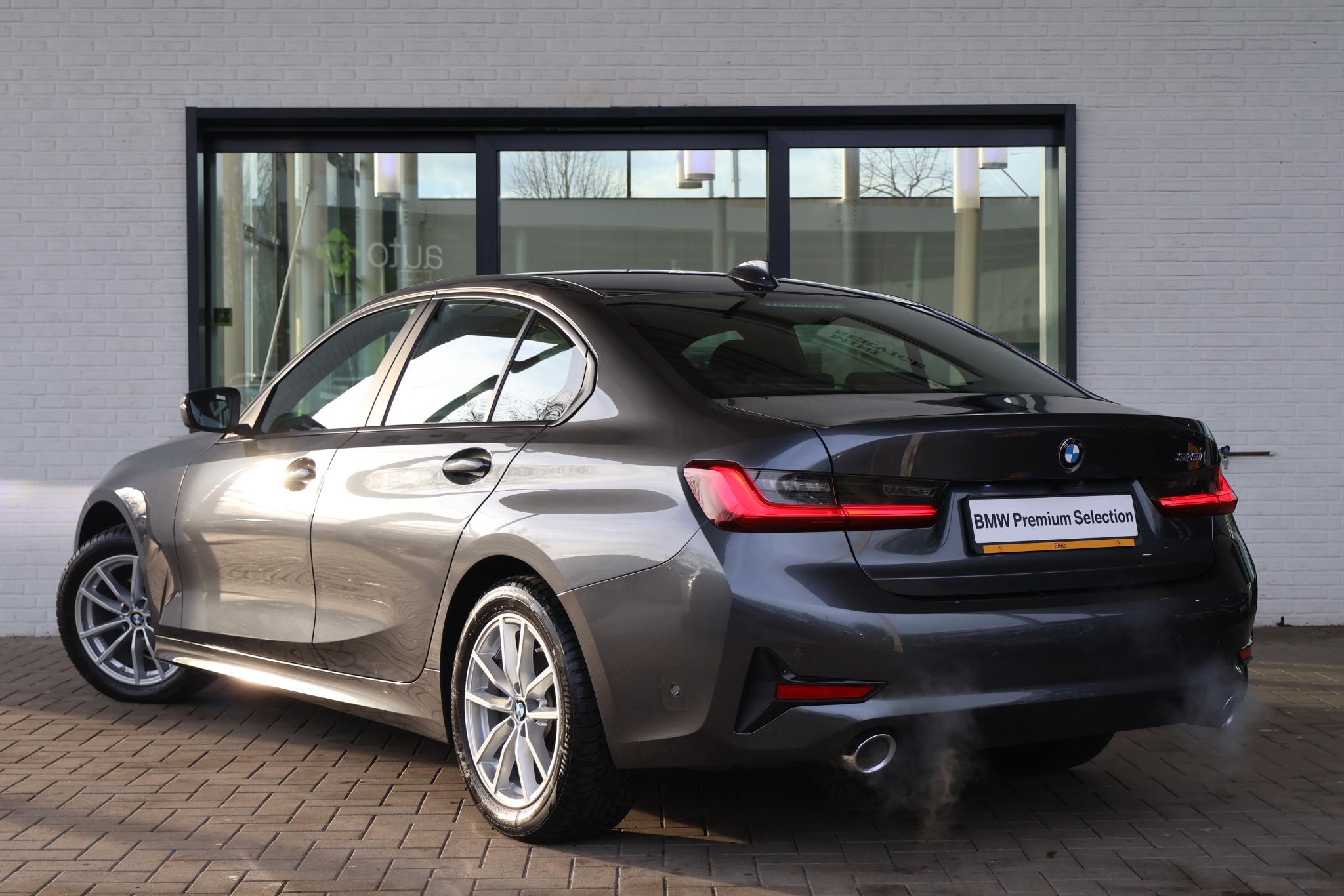 BMW 3 Serie 318i Business Edition Plus - Afbeelding 2