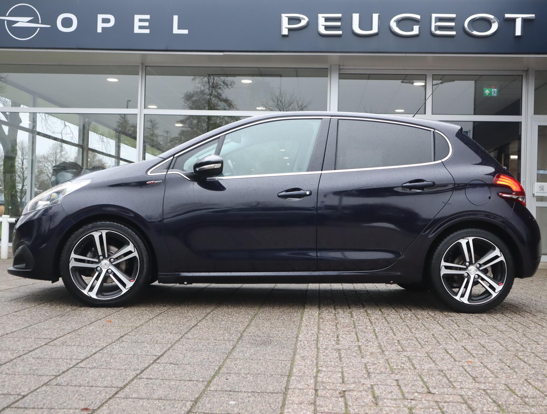 Peugeot 208 GT-Line PureTech 110PK 5-drs, Rijklaarprijs, Navigatie Camera Climate control - Afbeelding 3