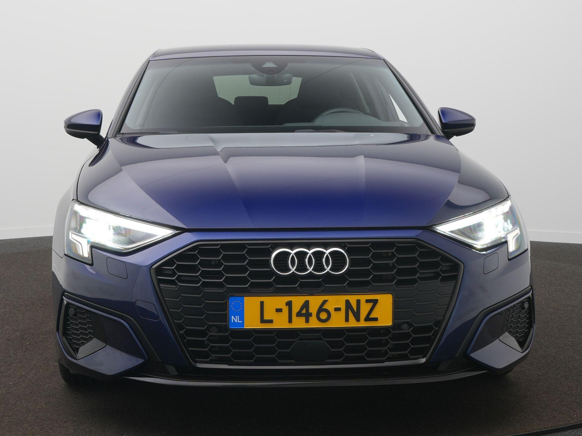 Audi A3 Sportback 40 TFSI e Business edition - Afbeelding 2
