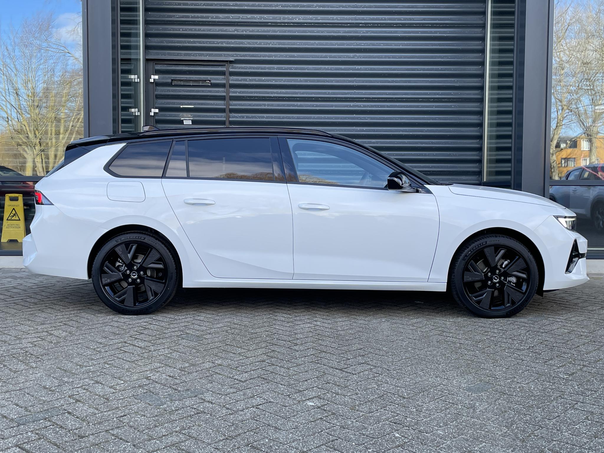 Opel Astra Electric Sports Tourer 54 kWh GS - Afbeelding 4