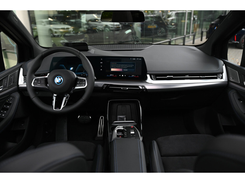 BMW 2 Serie Active Tourer 225e xDrive High Executive M Sport Automaat - Afbeelding 2