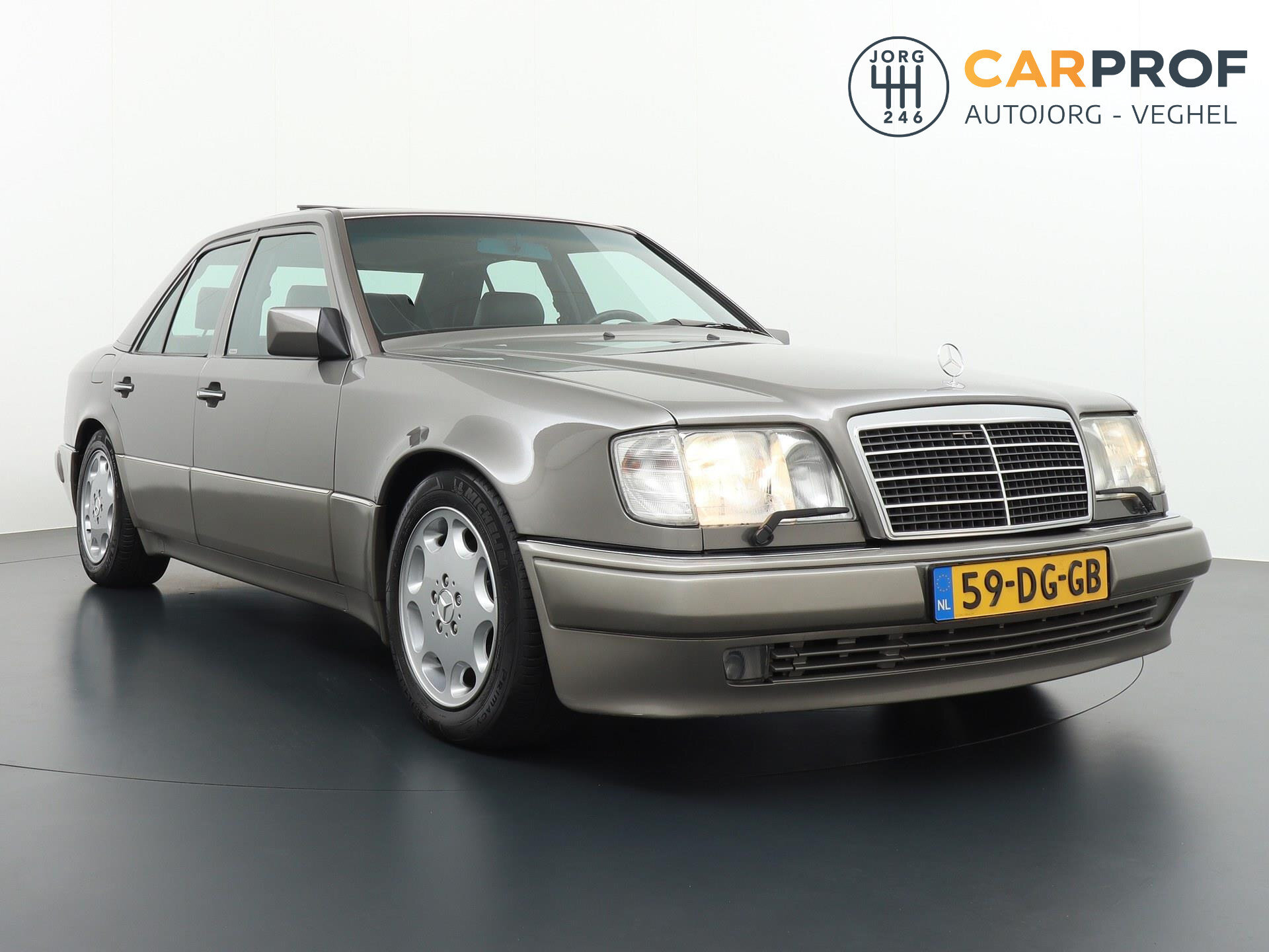 Mercedes-Benz E-Klasse E500 500E Schuifdak Becker Navigatie Leder Cruise - Afbeelding 4