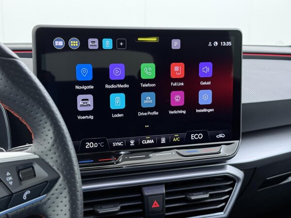 Apple Carplay/Android Auto