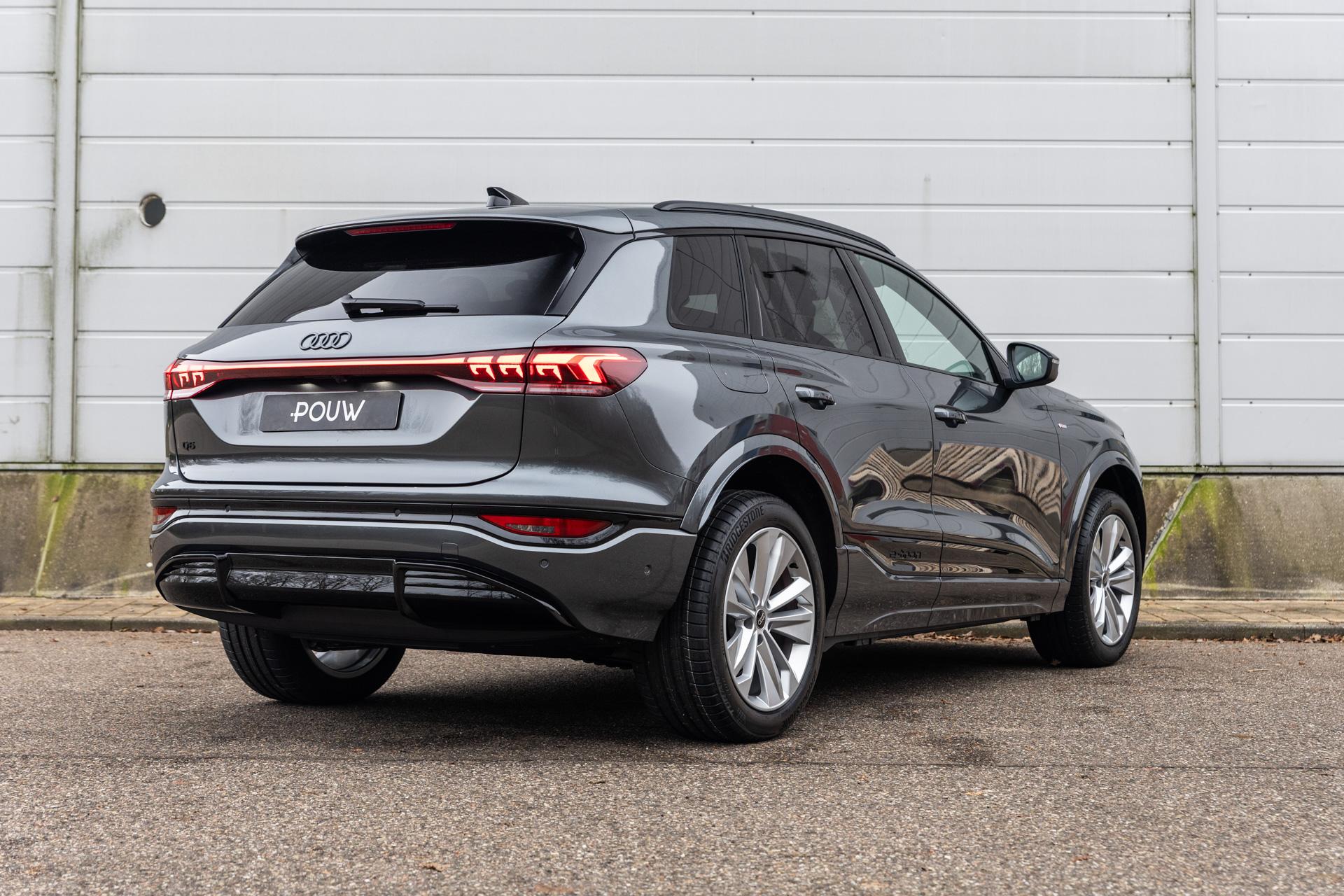 Audi Q6 e-tron 252pk S Edition 83 kWh - Afbeelding 2