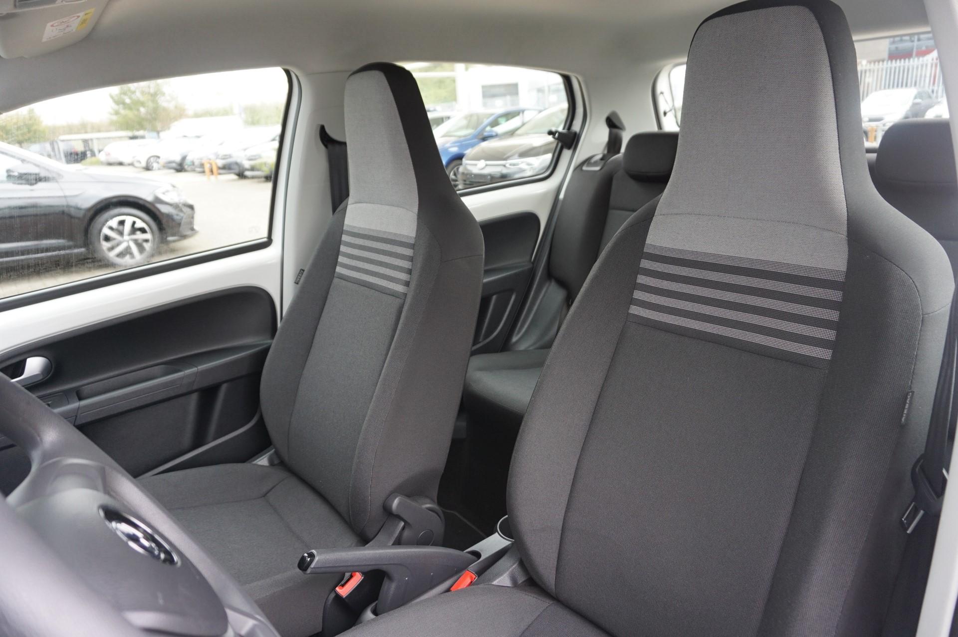 Volkswagen up! 1.0 60pk Move up! - Afbeelding 3