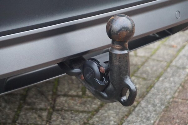 trekhaak elektrisch uitklapbaar