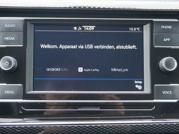 Apple Carplay/Android Auto