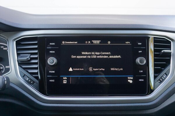 Apple Carplay/Android Auto