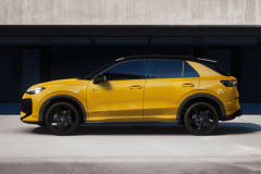 Volkswagen T-Roc 1.5 eTsi 150pk DSG R-Line First Edition - Afbeelding 3