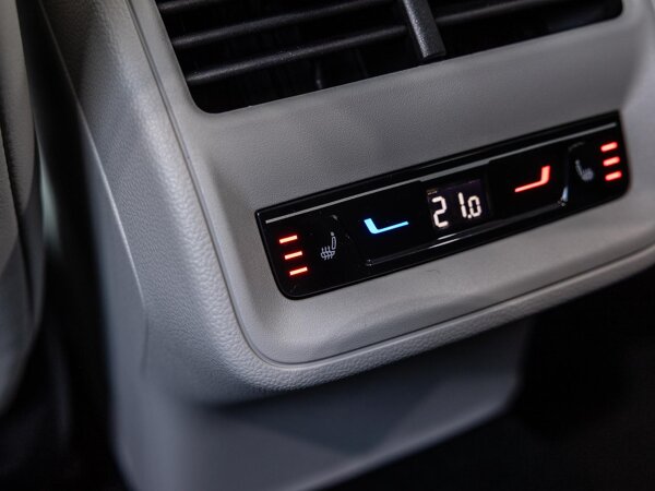 achterstoelen verwarmd