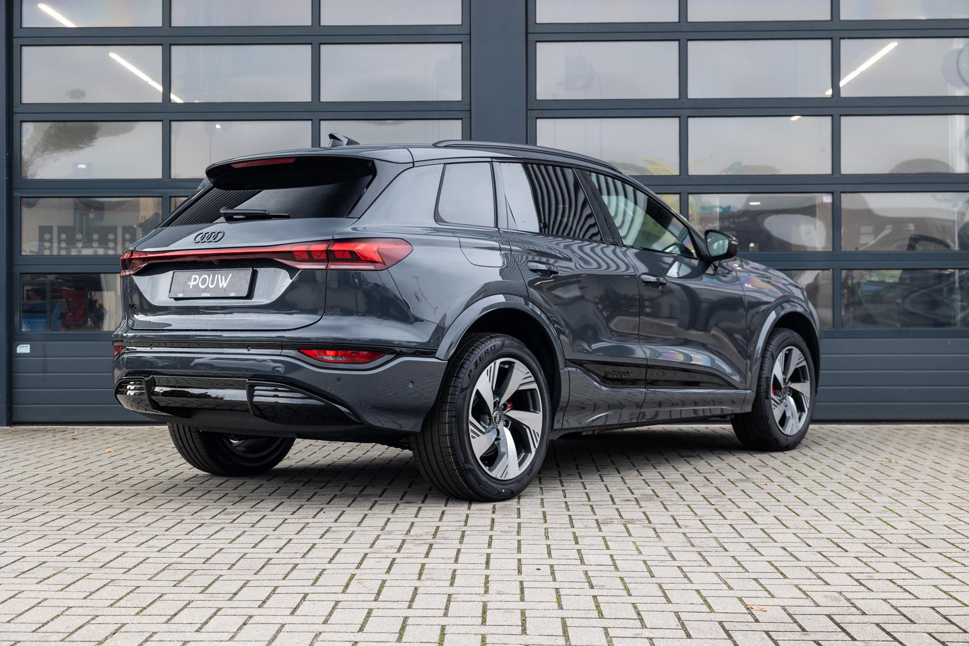 Audi Q6 e-tron 252pk S Edition 83 kWh - Afbeelding 2
