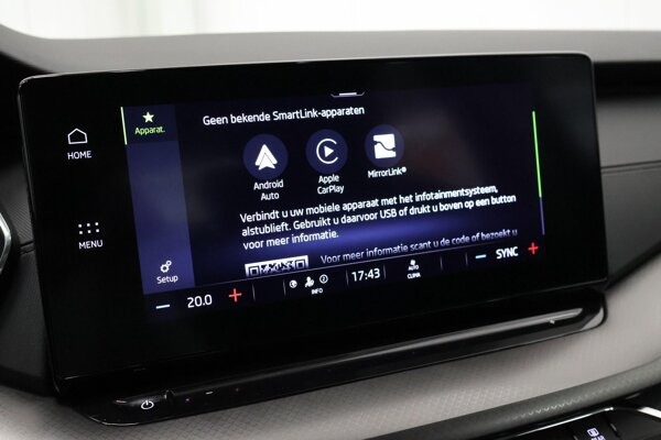 Apple Carplay/Android Auto