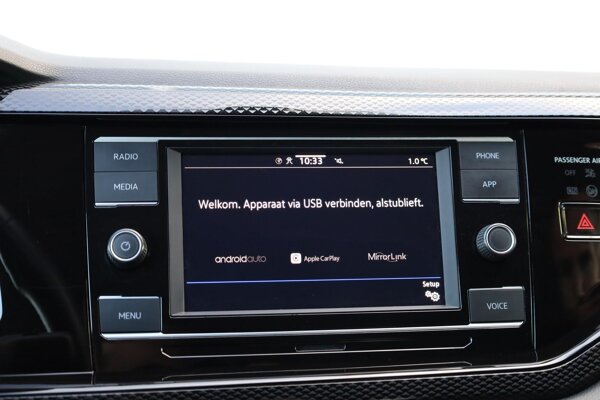 Apple Carplay/Android Auto