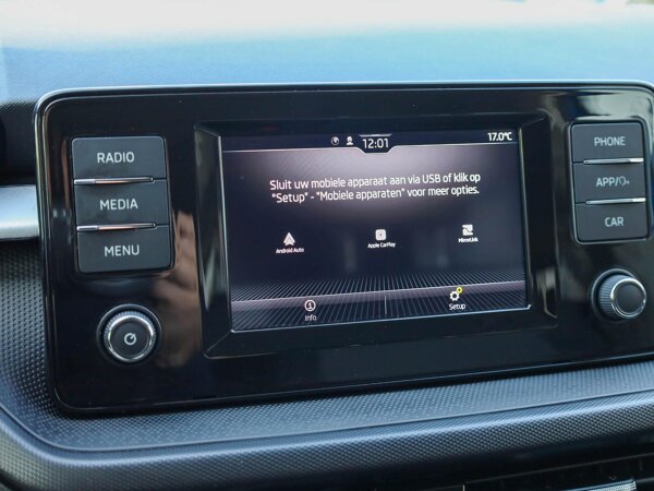 Apple Carplay/Android Auto