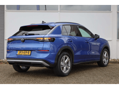 Volkswagen T-Roc 1.5 eTSI 116pk DSG Life First Edition - Afbeelding 2