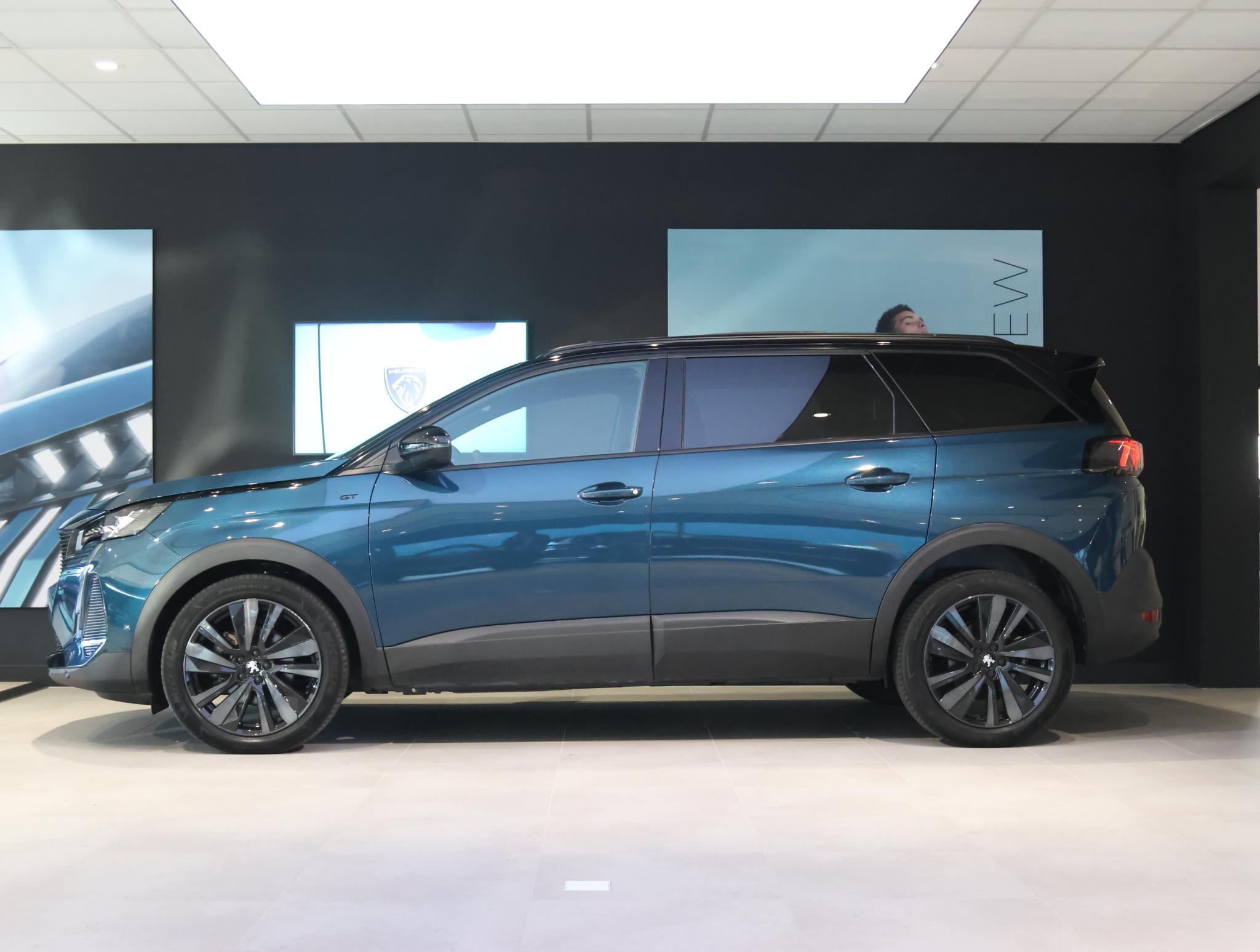 Peugeot 5008 SUV GT 130 pk Automaat - Afbeelding 2
