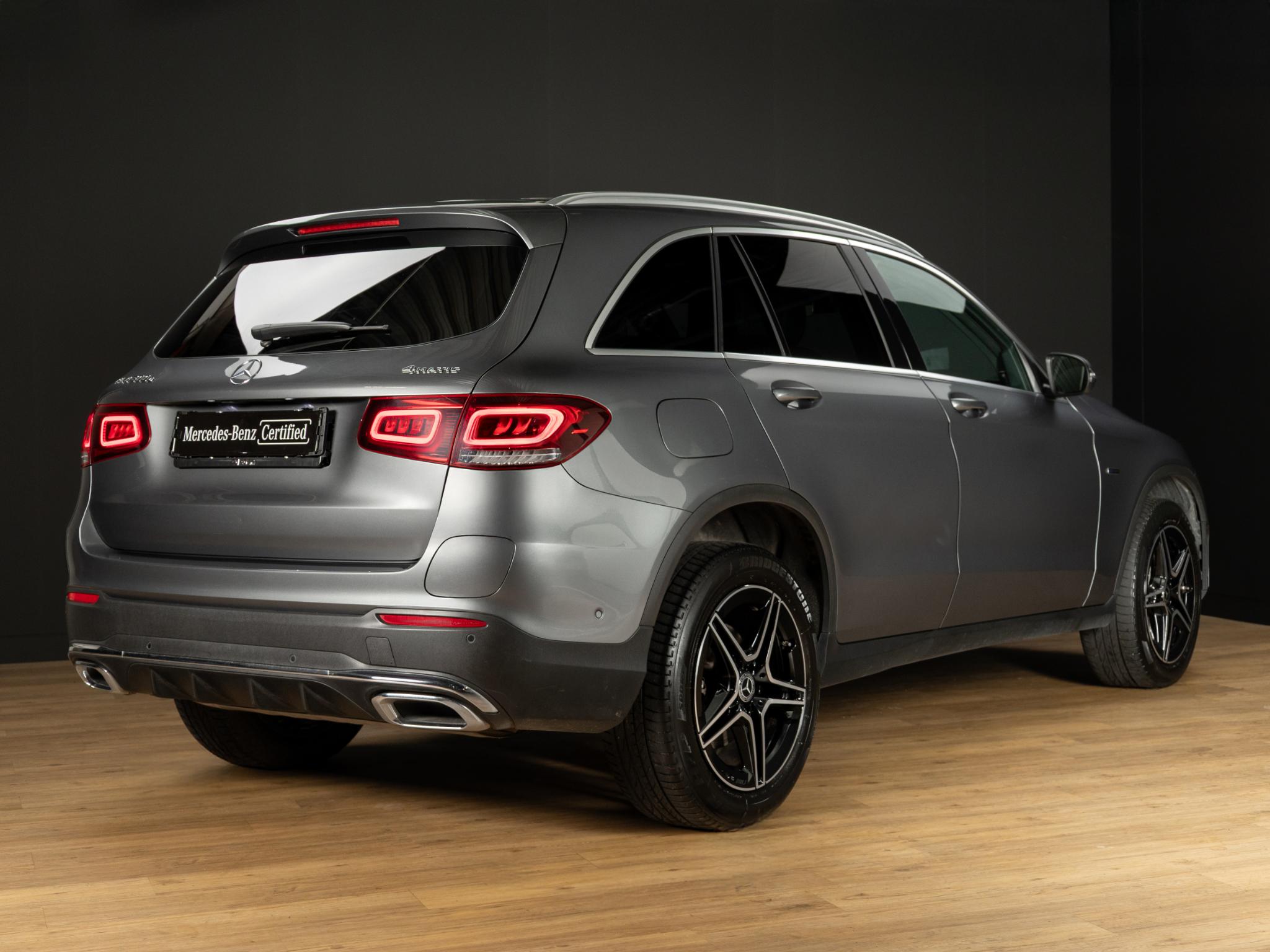 Mercedes-Benz GLC 300e 4MATIC - Afbeelding 2