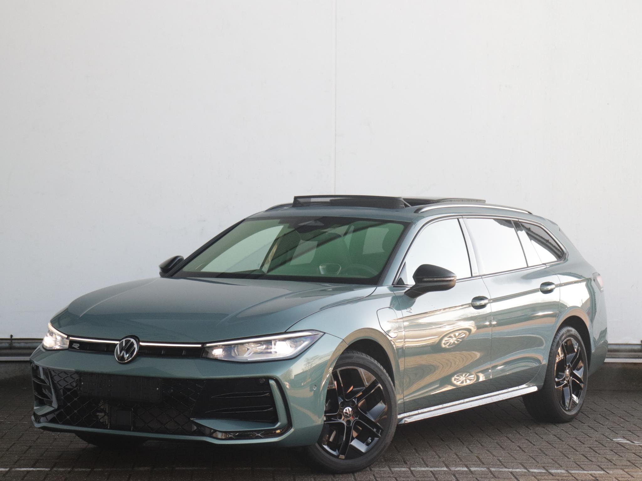 Volkswagen Passat Variant 1.5 eHybrid 272pk R-Line