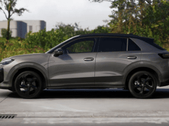 Volkswagen T-Roc R-Line First Edition 1.5 eTSI 110 kW / 150 PK SUV - Afbeelding 2