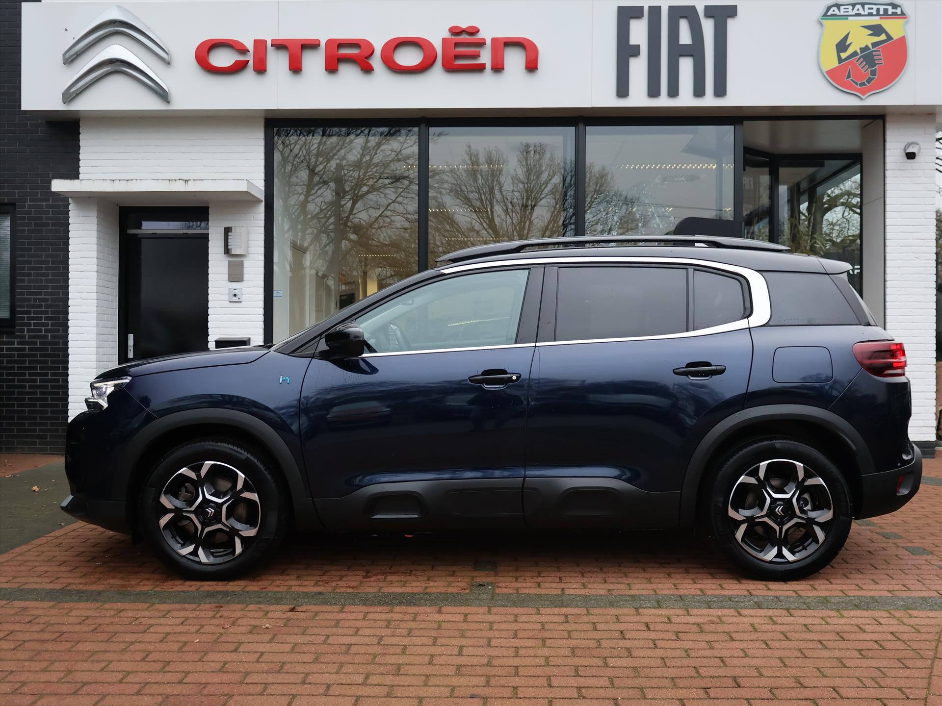 Citroën C5 Aircross Plug-in Hybride 225PK e-EAT8 Automaat Max, Rijklaarprijs | Stoelverwarming | Camera | Navigatie | DAB+ - Afbeelding 2