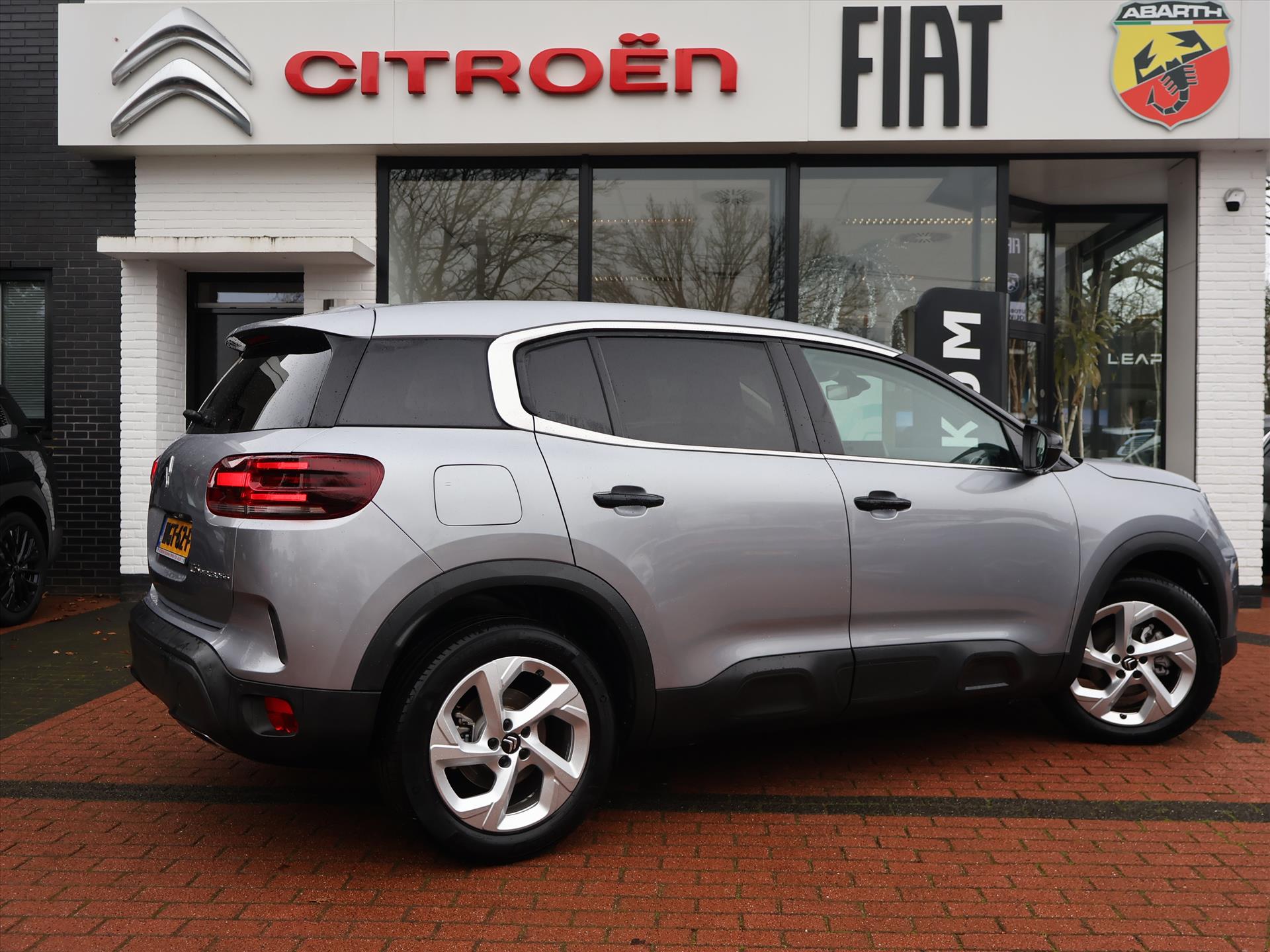 Citroën C5 Aircross Hybrid 145PK e-DCS6 Automaat Plus, Rijklaarprijs | Camera | Navigatie | Stoelverwarming - Afbeelding 4