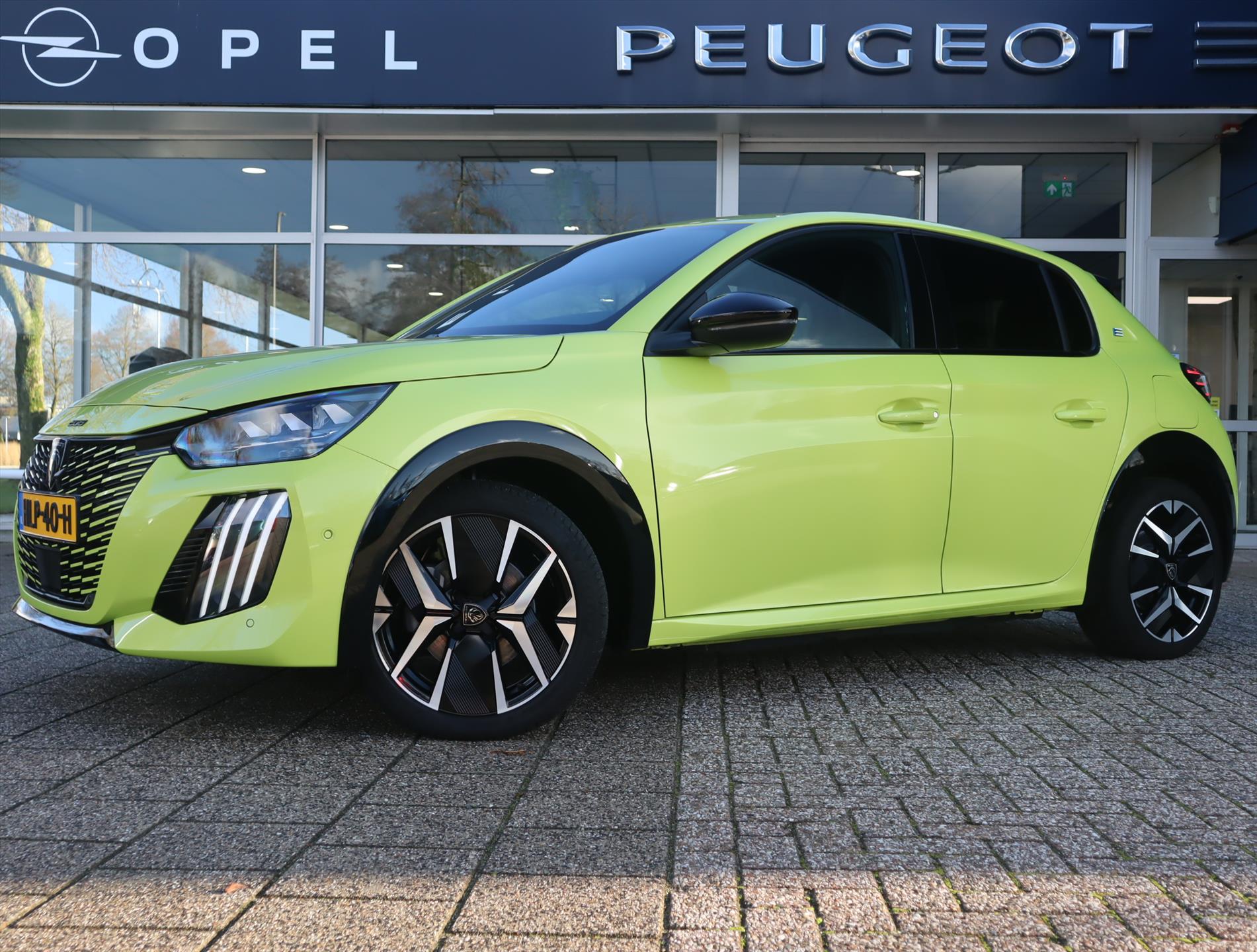 Peugeot e-208 GT EV 51kWh 156pk, Rijklaarprijs, Alcantara bekleding Stoelverwarming Adaptieve cruise control 360° Camera