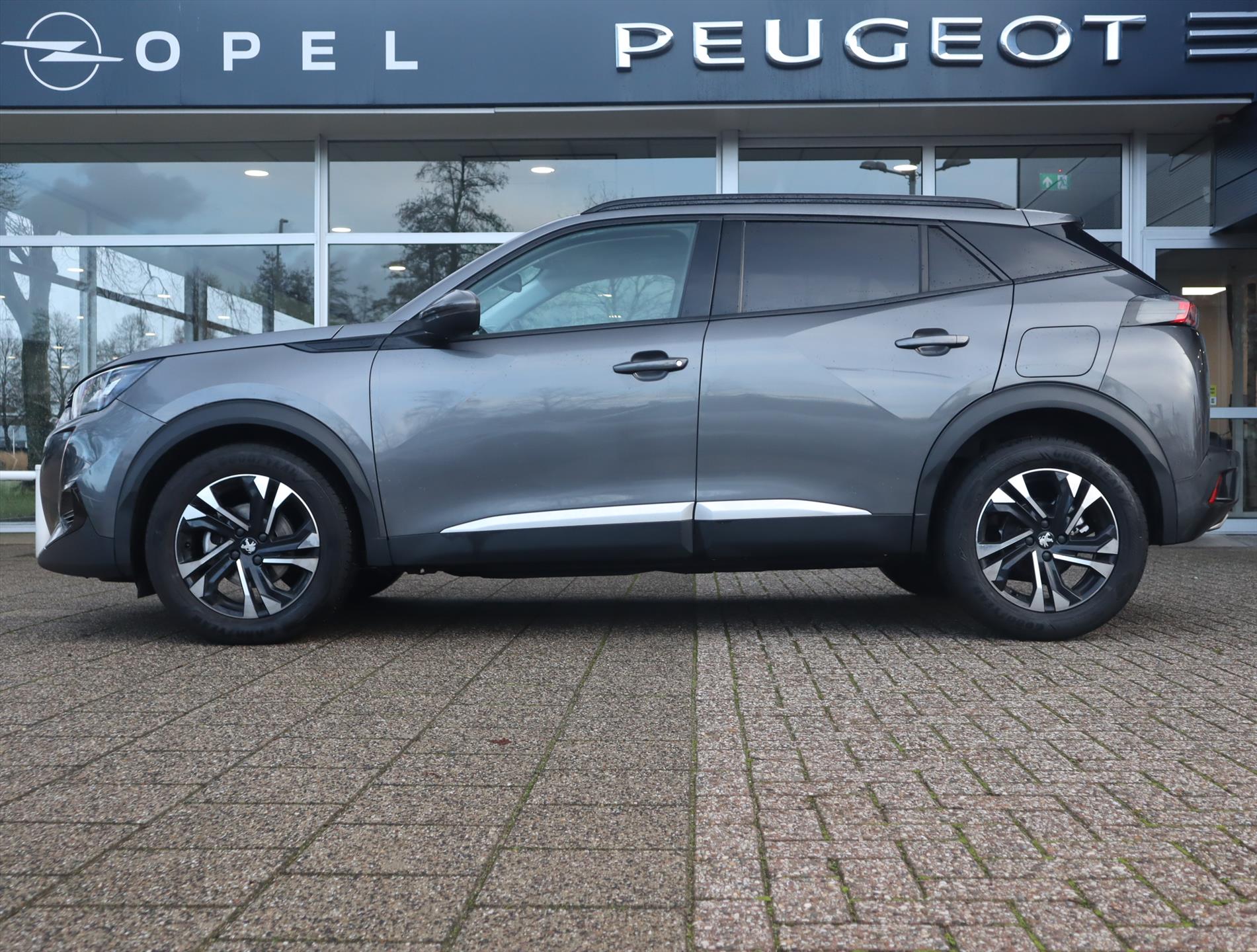 Peugeot 2008 SUV Allure Pack PureTech 130pk H6, Rijklaarprijs, Navigatie Camera Keyless Entry & Start - Afbeelding 2