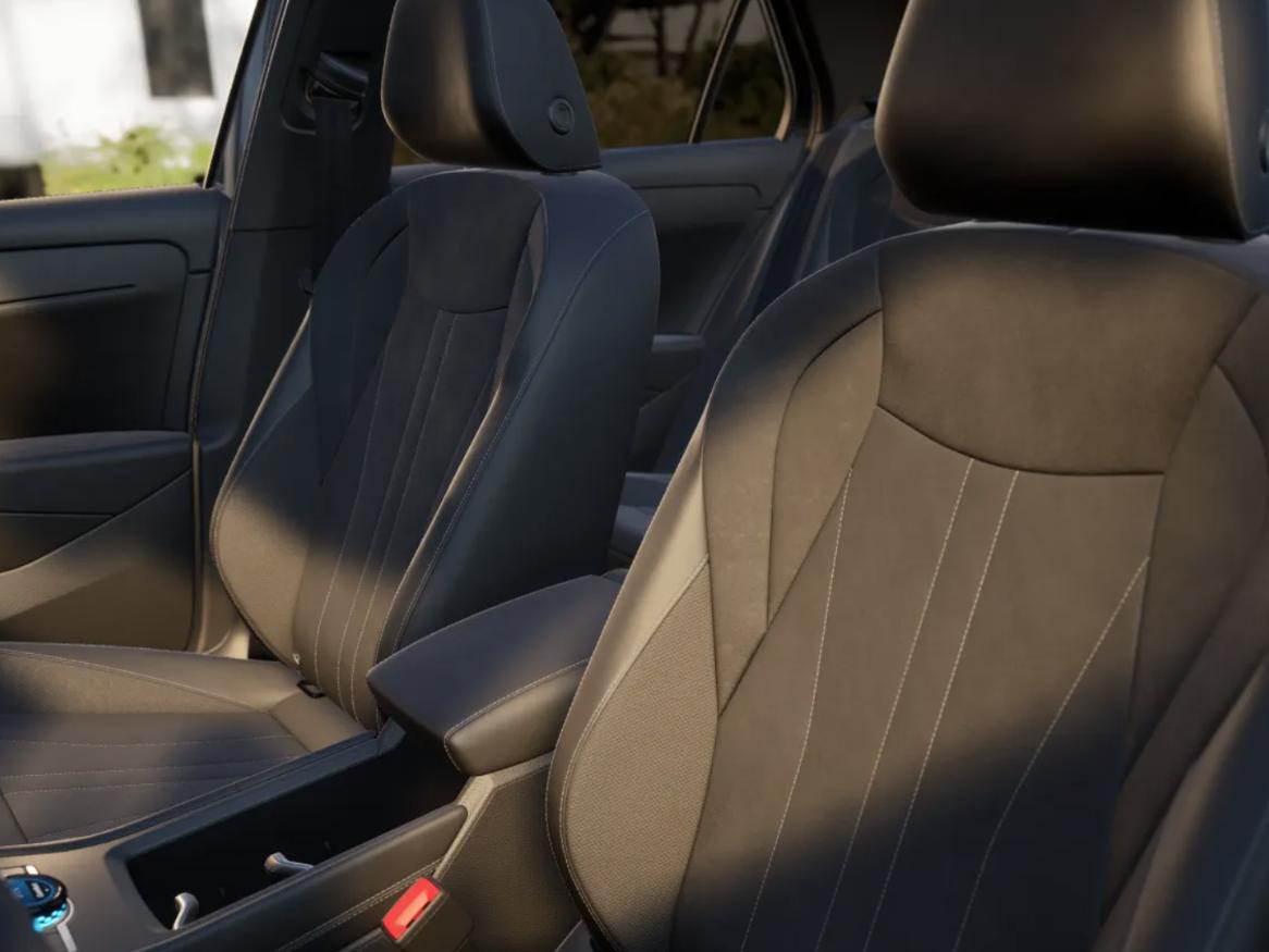 Volkswagen T-Roc Style First Edition 1.5 eTSI 85 kW / 116 PK SUV 7  - Afbeelding 5