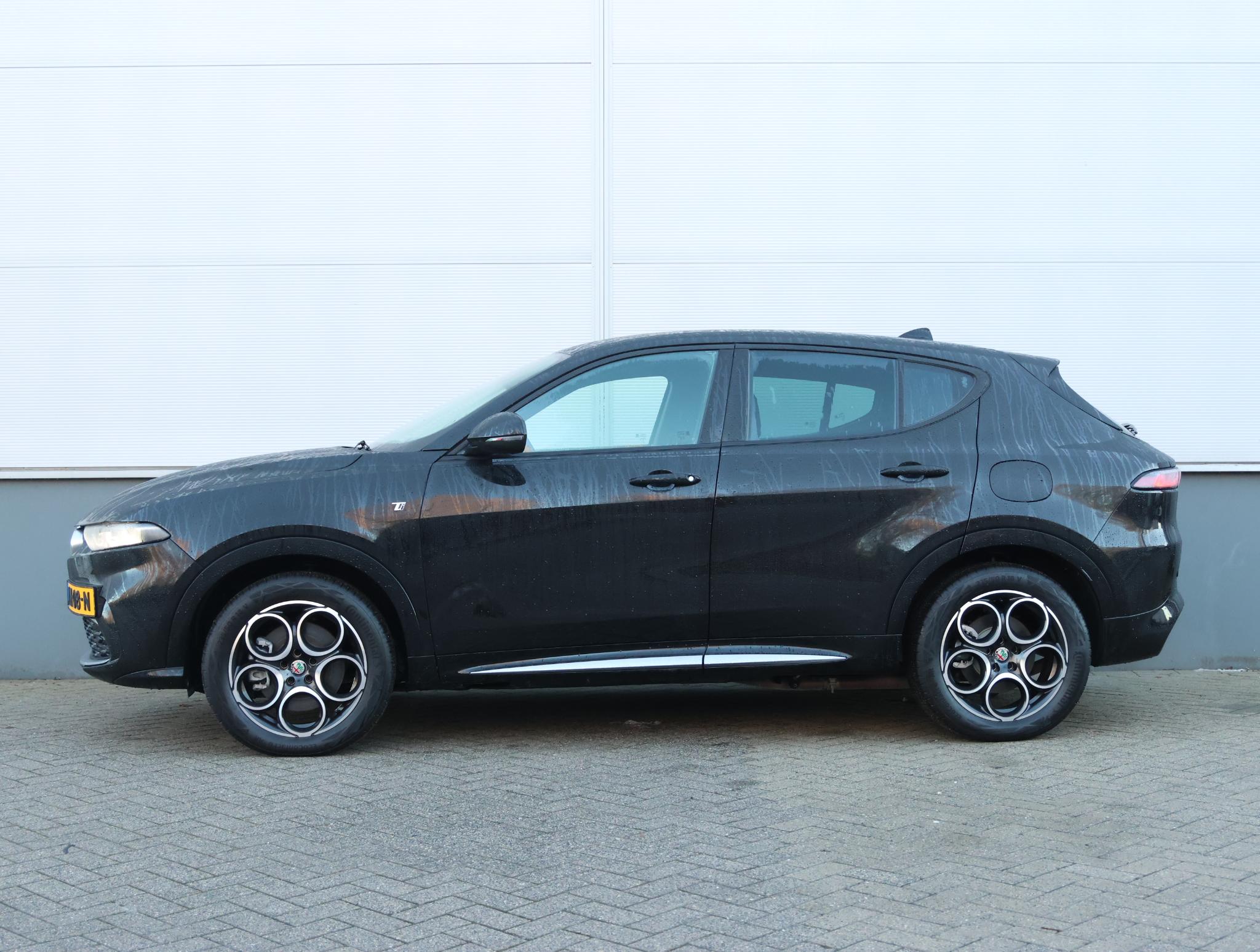 Alfa Romeo Tonale 1.3 280pk PHEV Ti - Afbeelding 2