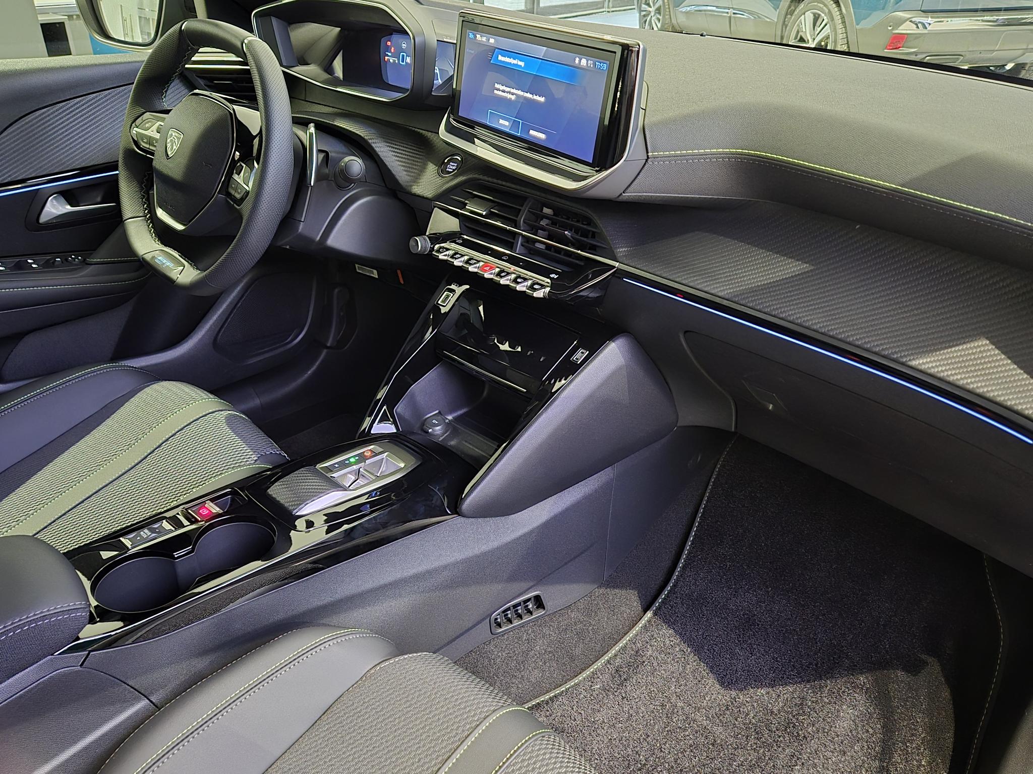 Peugeot 208 GT Hybrid 110 pk Automaat - Afbeelding 5