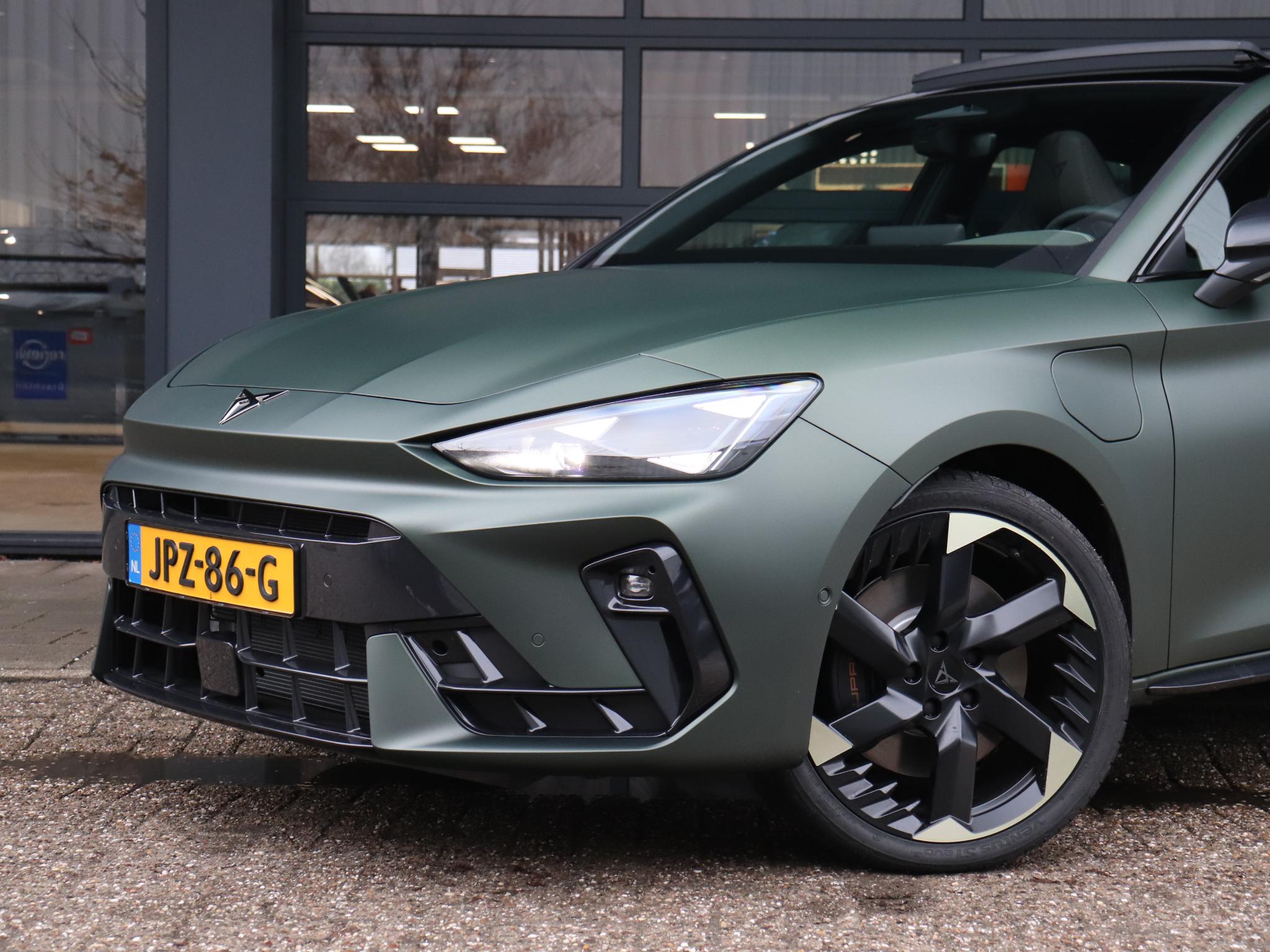 CUPRA Leon 1.5 TSI e-Hybrid 272PK VZ Tribe Edition - Afbeelding 2