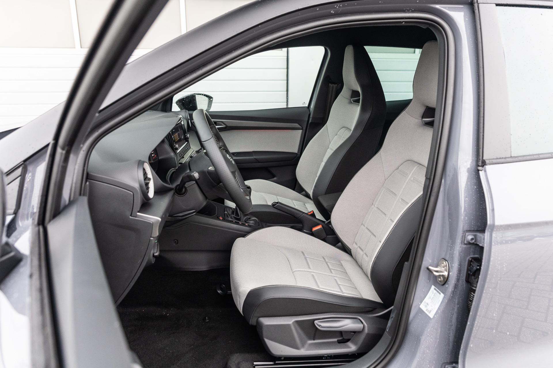 SEAT Arona 1.0 EcoTSI 95pk FR Business Connect - Afbeelding 4