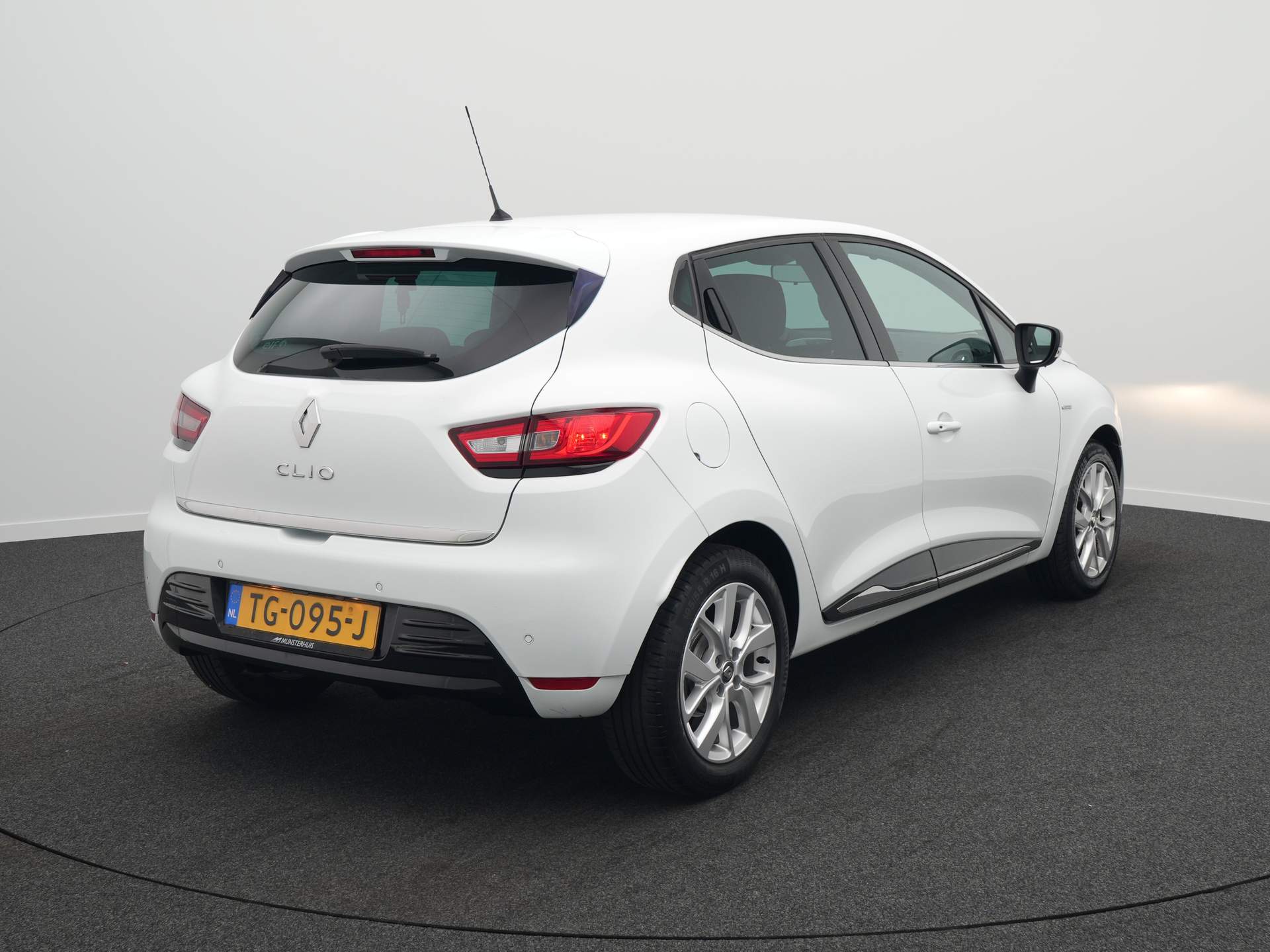 Renault Clio TCe 90 Limited - Afbeelding 5