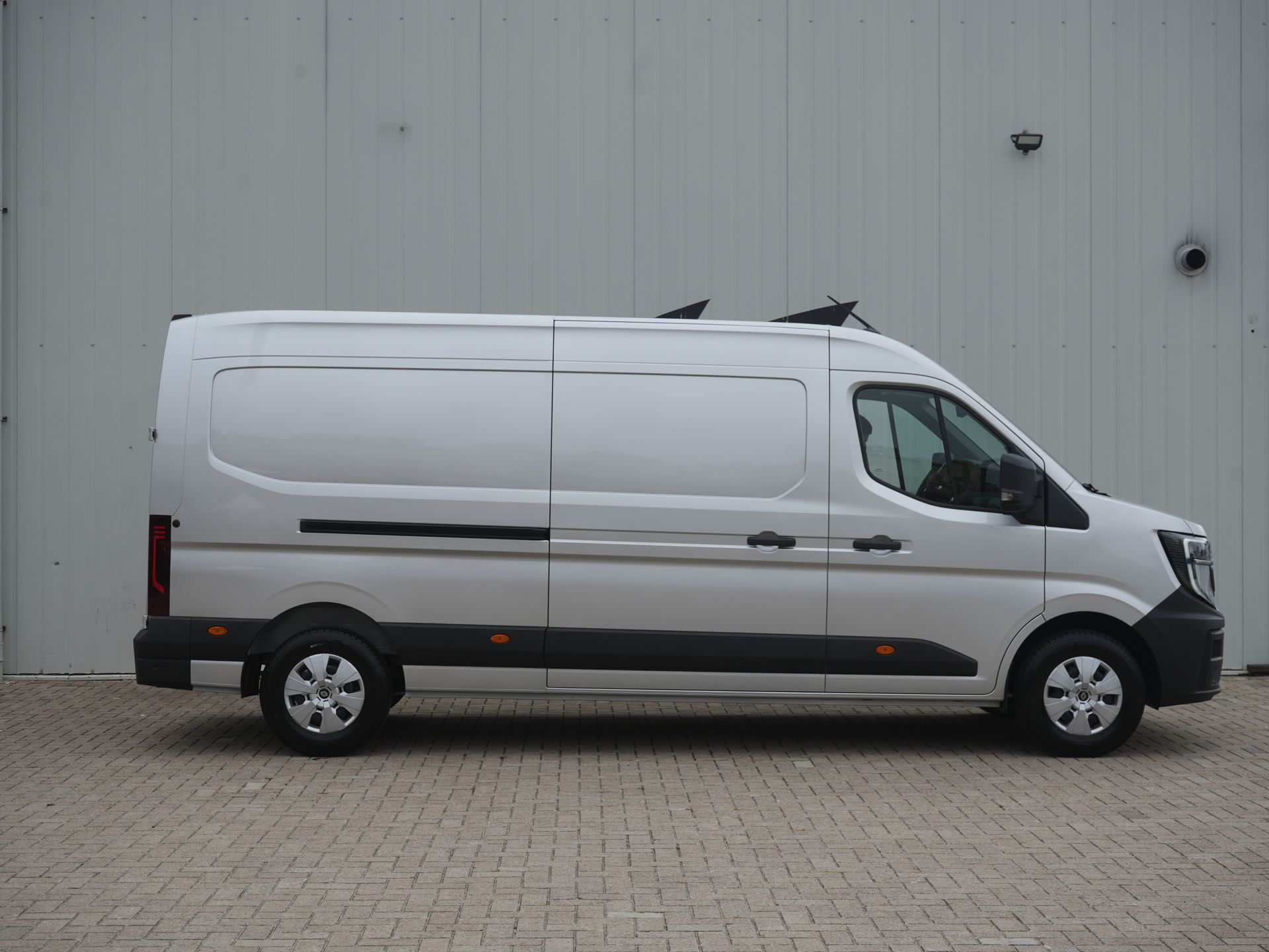 Renault Master T35 2.0 dCi 170 L3H2 Extra - Afbeelding 3