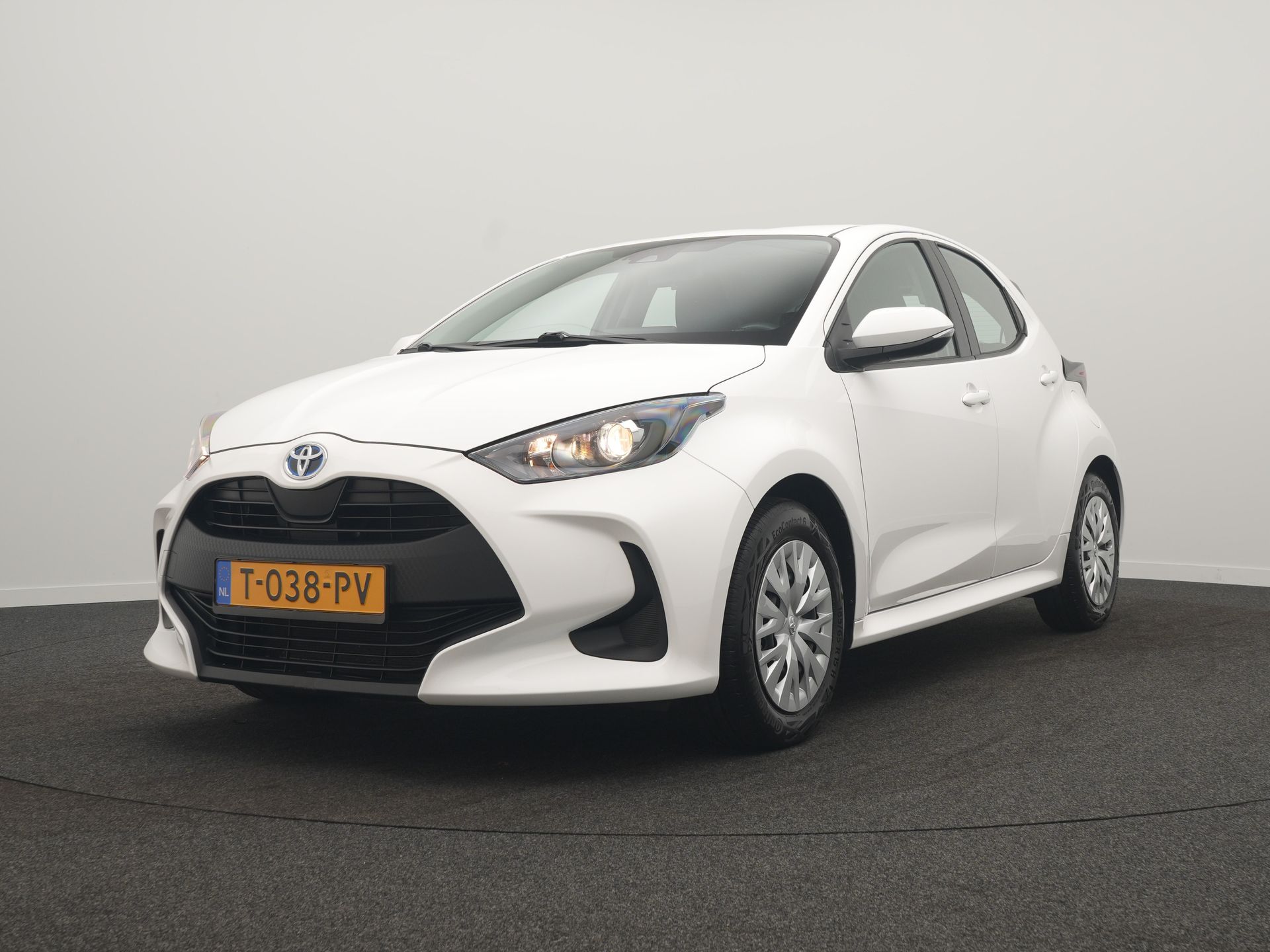 Toyota Yaris 1.5 Hybrid Active - Occasion Lease vanaf €359 p/m - Afbeelding 5