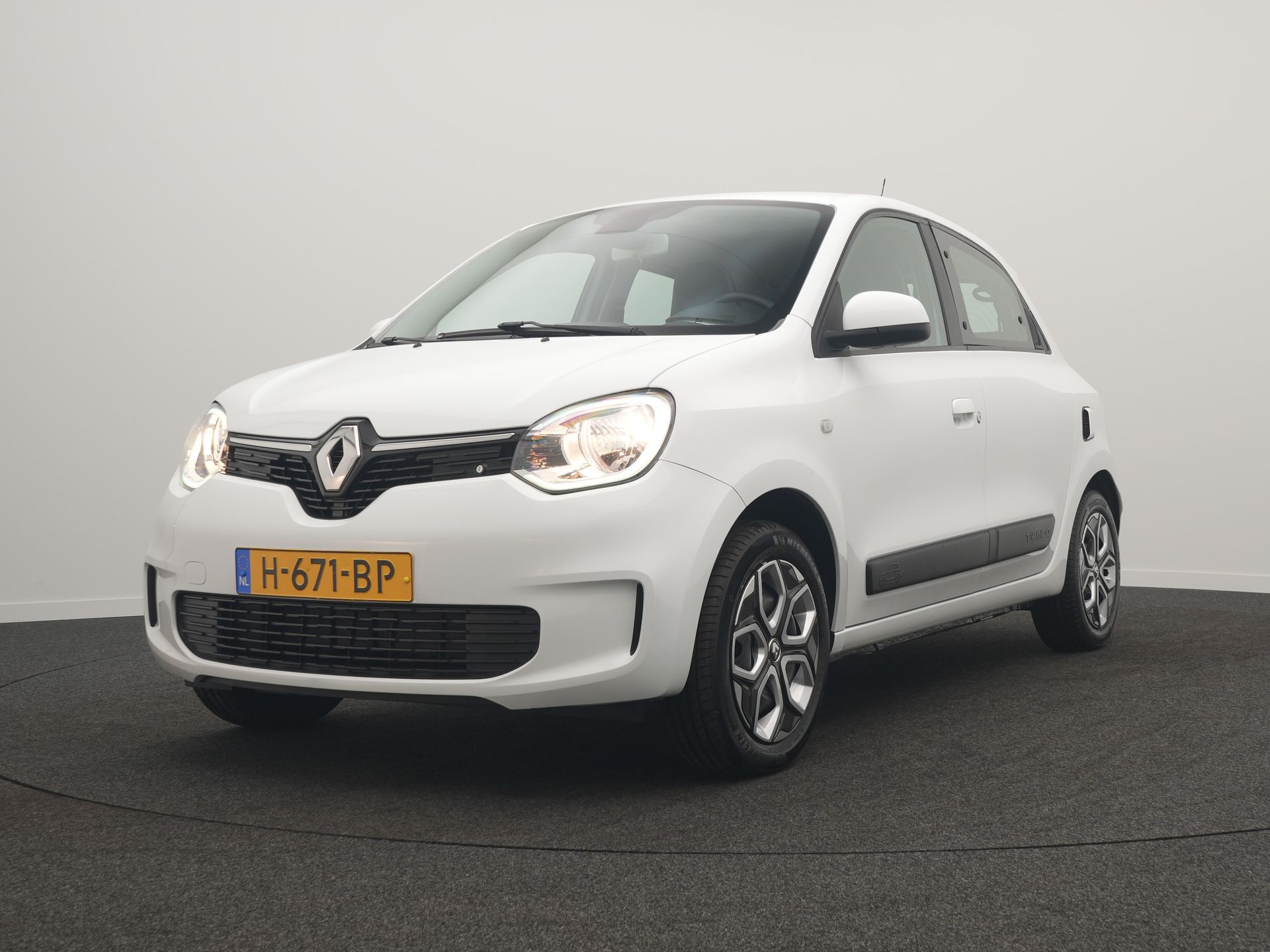 Renault Twingo 1.0 SCe Collection - Occasion Lease vanaf €564 p/m - Afbeelding 5