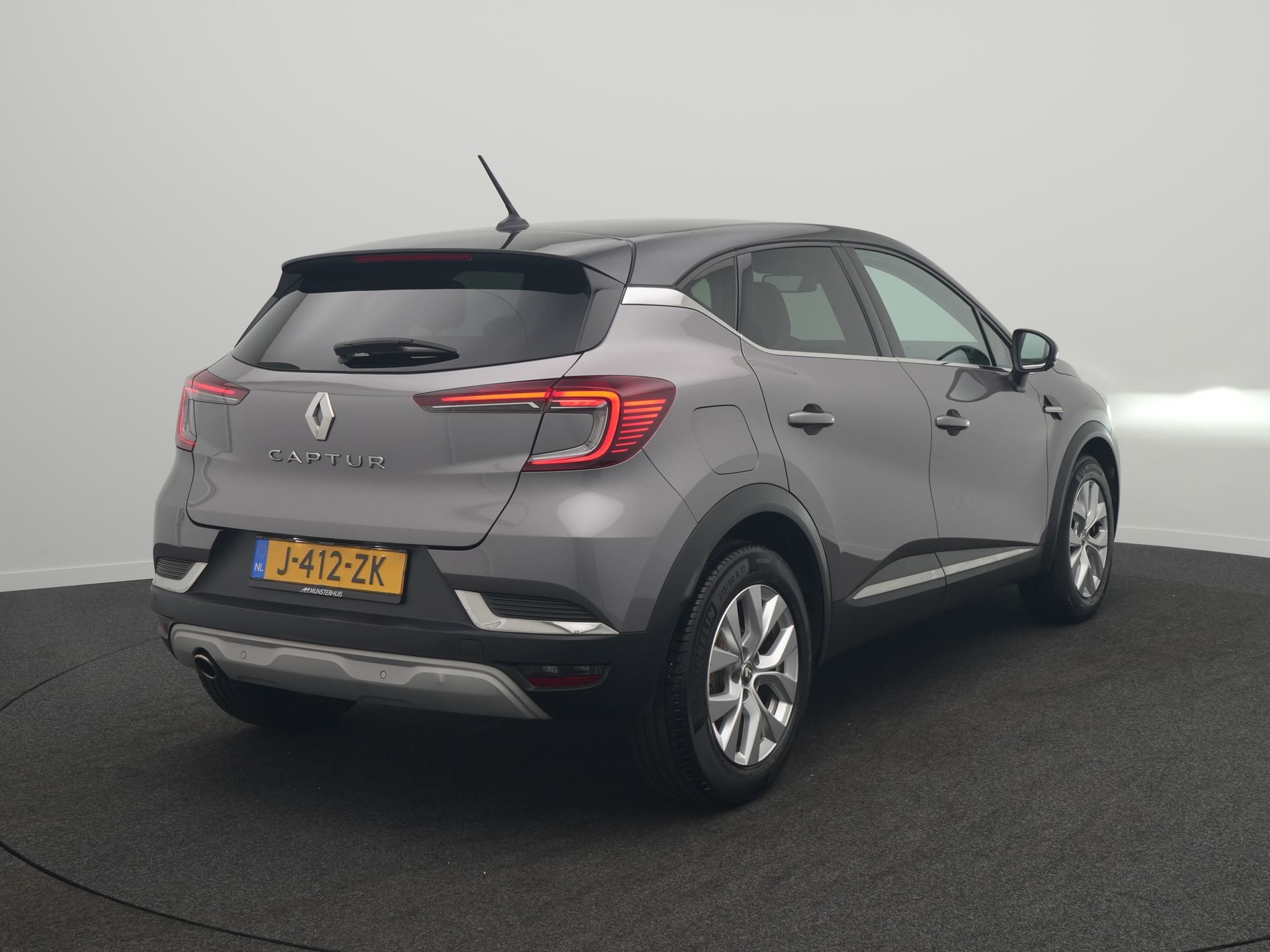 Renault Captur TCe 100 Intens - Occasion Lease vanaf €459 p/m - Afbeelding 4