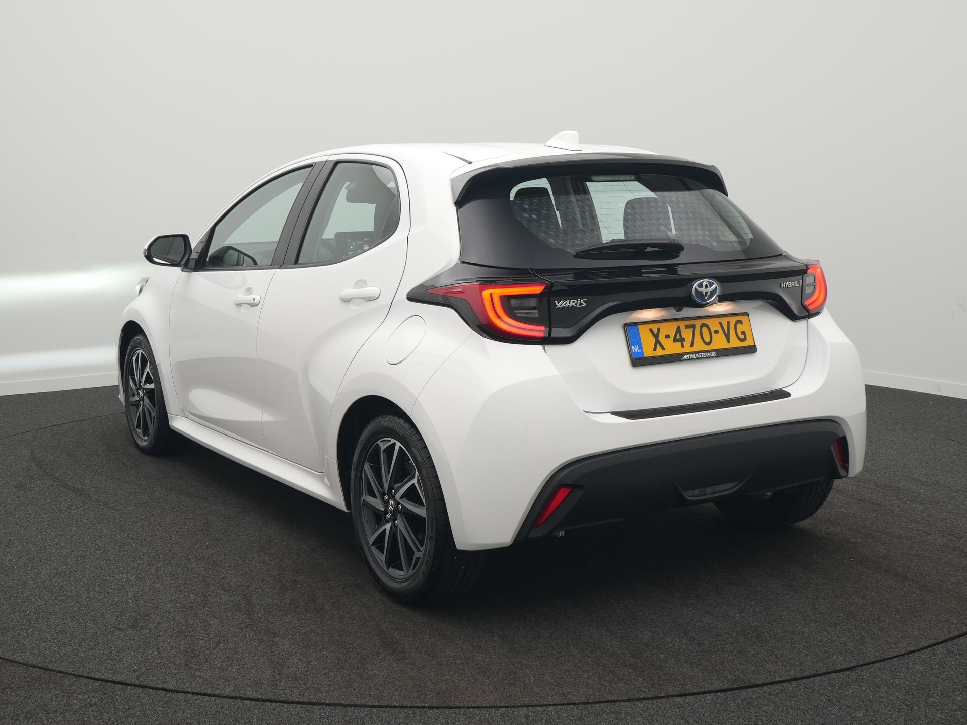 Toyota Yaris 1.5 Hybrid Business Plus - Afbeelding 4