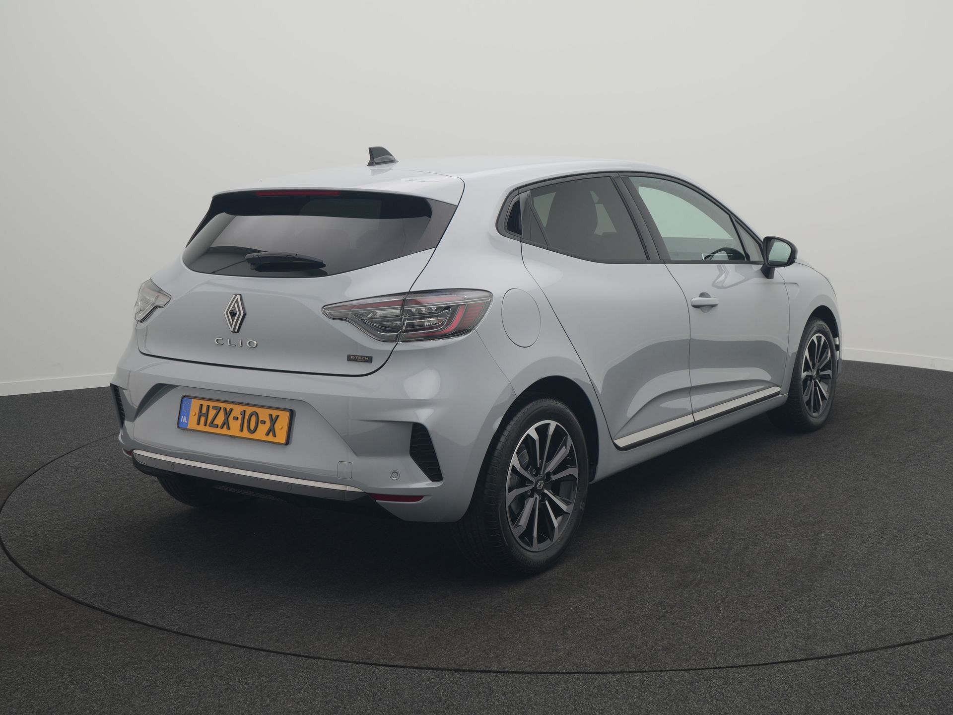 Renault Clio 1.6 E-Tech Full Hybrid 145 Techno - Occasional Lease vanaf €439 p/m - Afbeelding 5