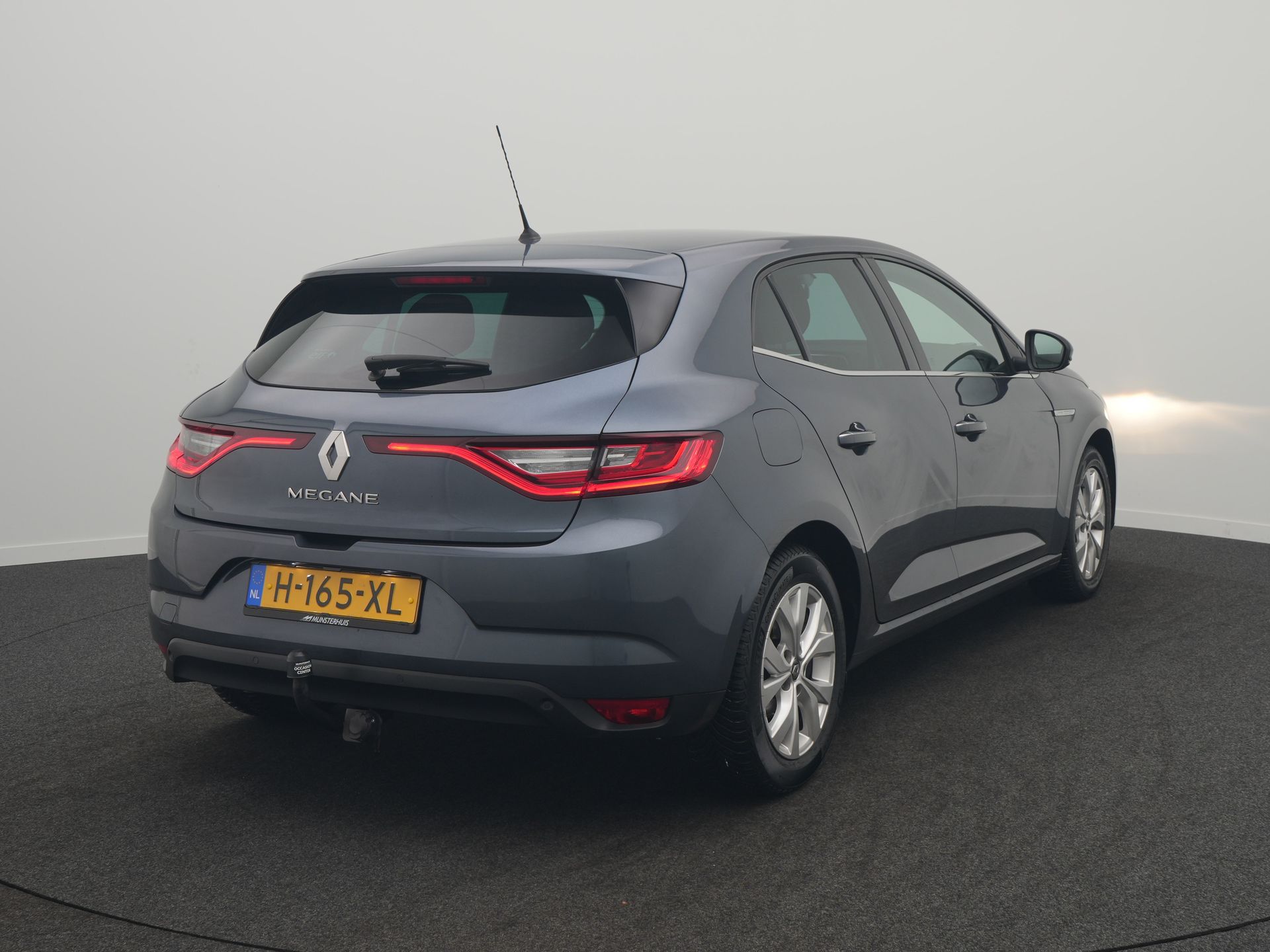 Renault Mégane TCe 115 Limited - Occasional Lease vanaf €674 p/m - Afbeelding 5