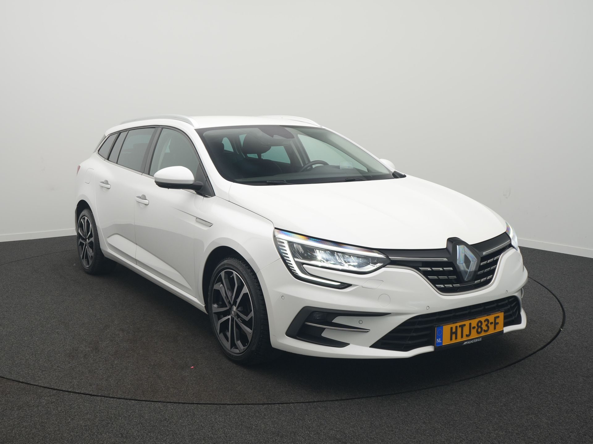 Renault Megane E-Tech Estate 1.6 Plug-In Hybrid 160 - Afbeelding 3