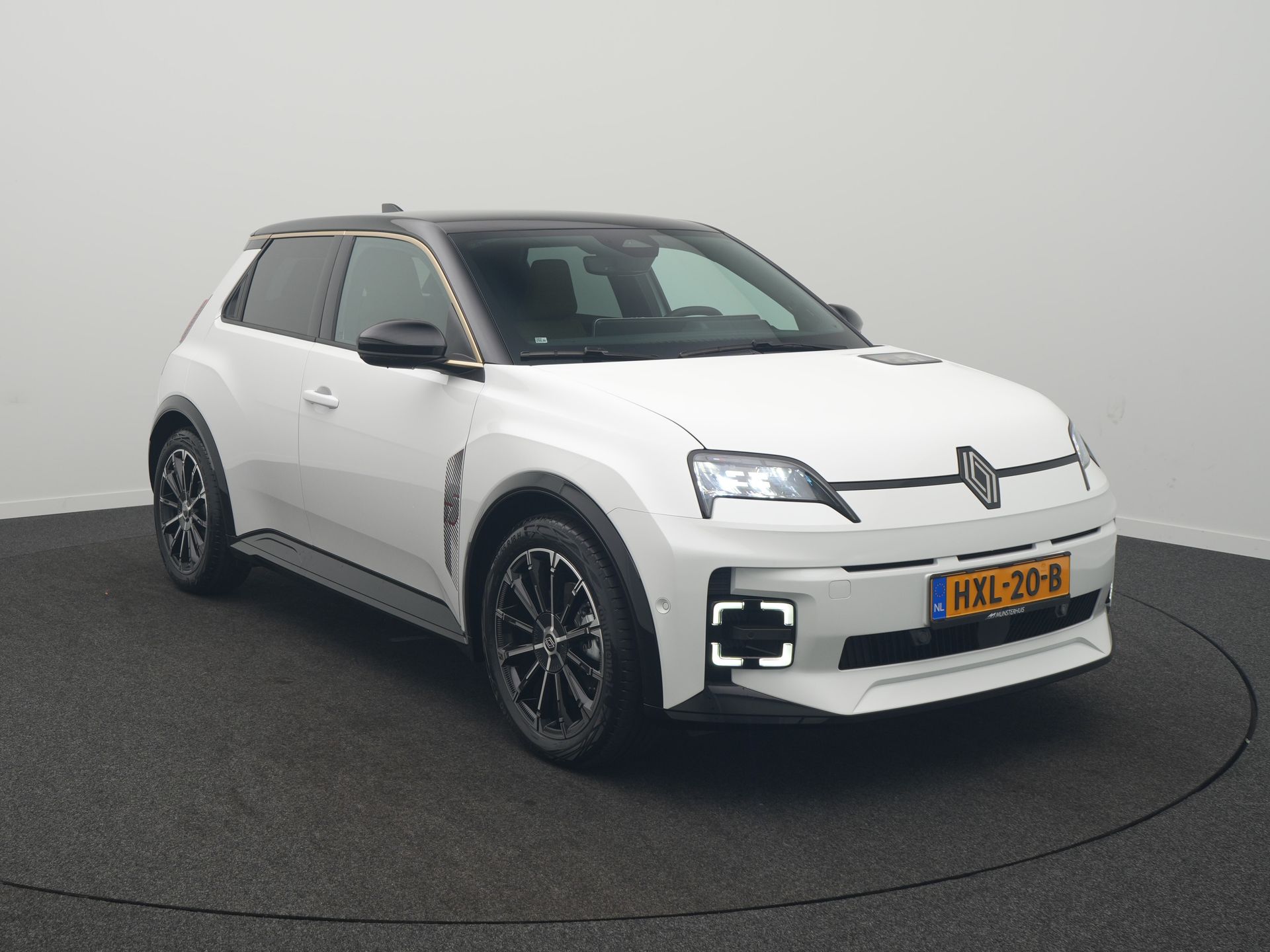 Renault 5 Comfort Range Iconic Cinq 52 kWh - Occasion Lease Vanaf €383 p/m - Afbeelding 3