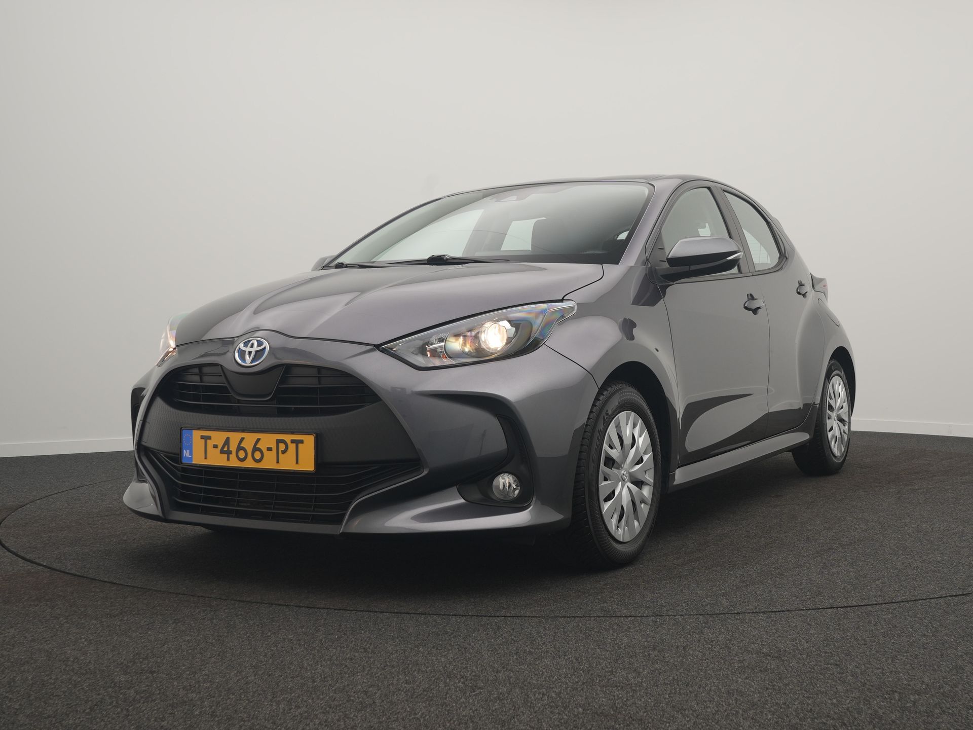 Toyota Yaris 1.5 Hybrid Active - Occasion Lease vanaf €359 p/m - Afbeelding 5