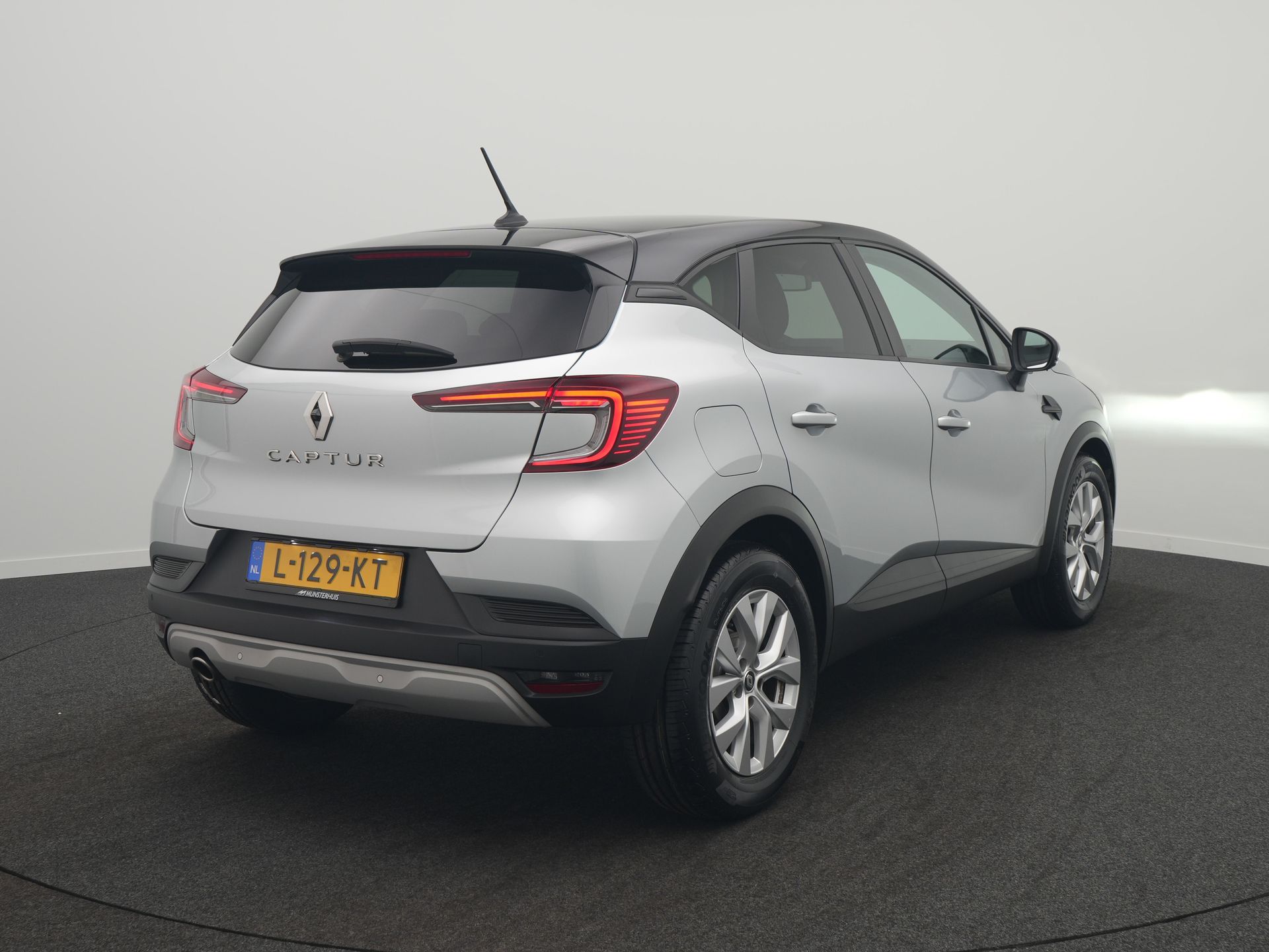 Renault Captur TCe 140 Business Zen - Occasion Lease vanaf €424 p/m - Afbeelding 5